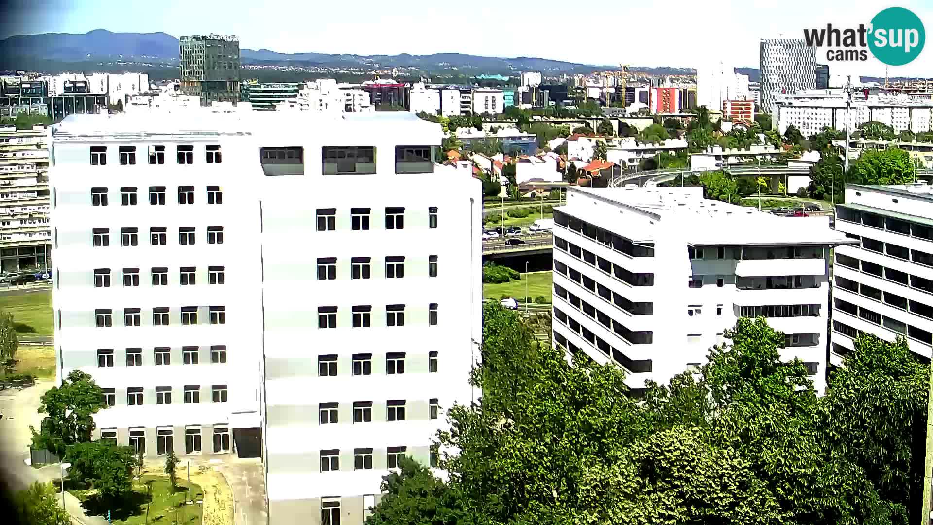 Rotatoria e incrocio viale Slavonska e Marin Držić  – webcam di Zagabria