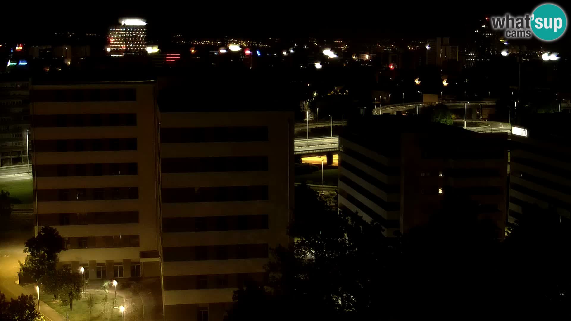 Krožišče Slavonske in Marin Držićeve ulice v Zagrebu v živo