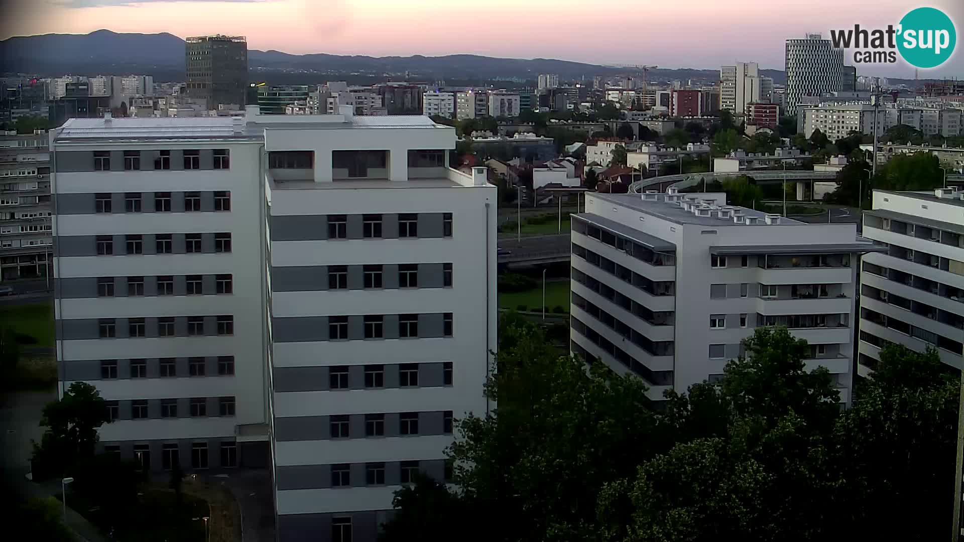 Rotatoria e incrocio viale Slavonska e Marin Držić  – webcam di Zagabria