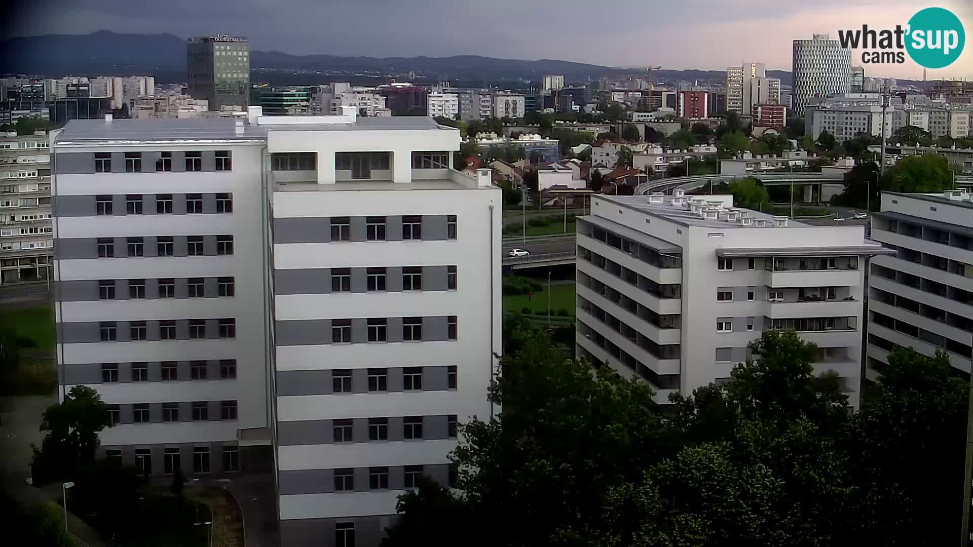 Live Interchange of Slavonska Avenue and Marin Držić Avenue in Zagreb webcam