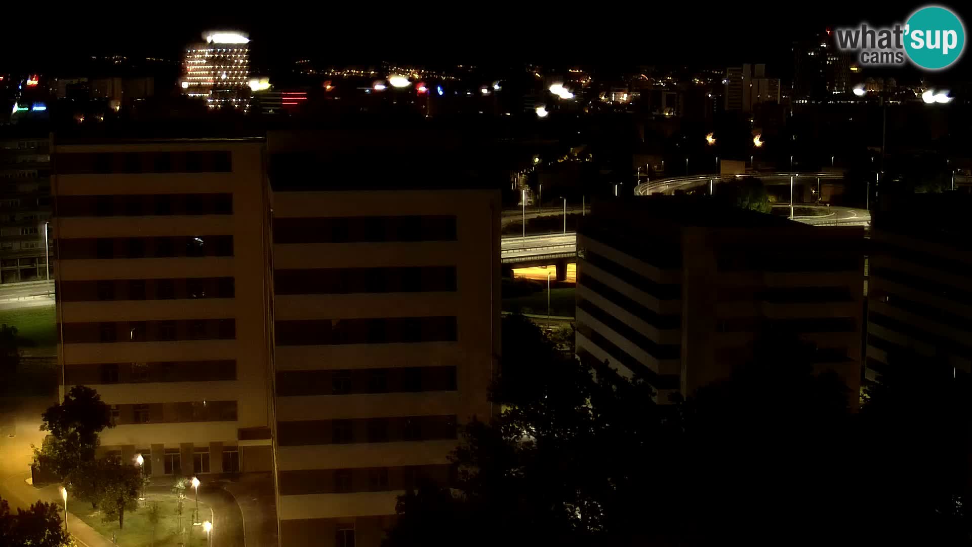 Krožišče Slavonske in Marin Držićeve ulice v Zagrebu v živo