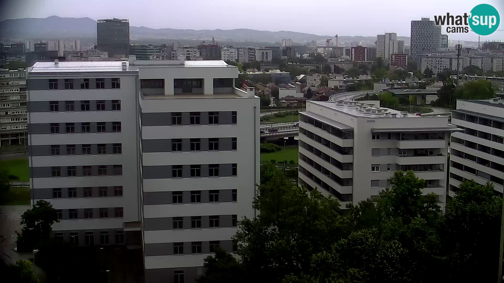 Krožišče Slavonske in Marin Držićeve ulice v Zagrebu v živo