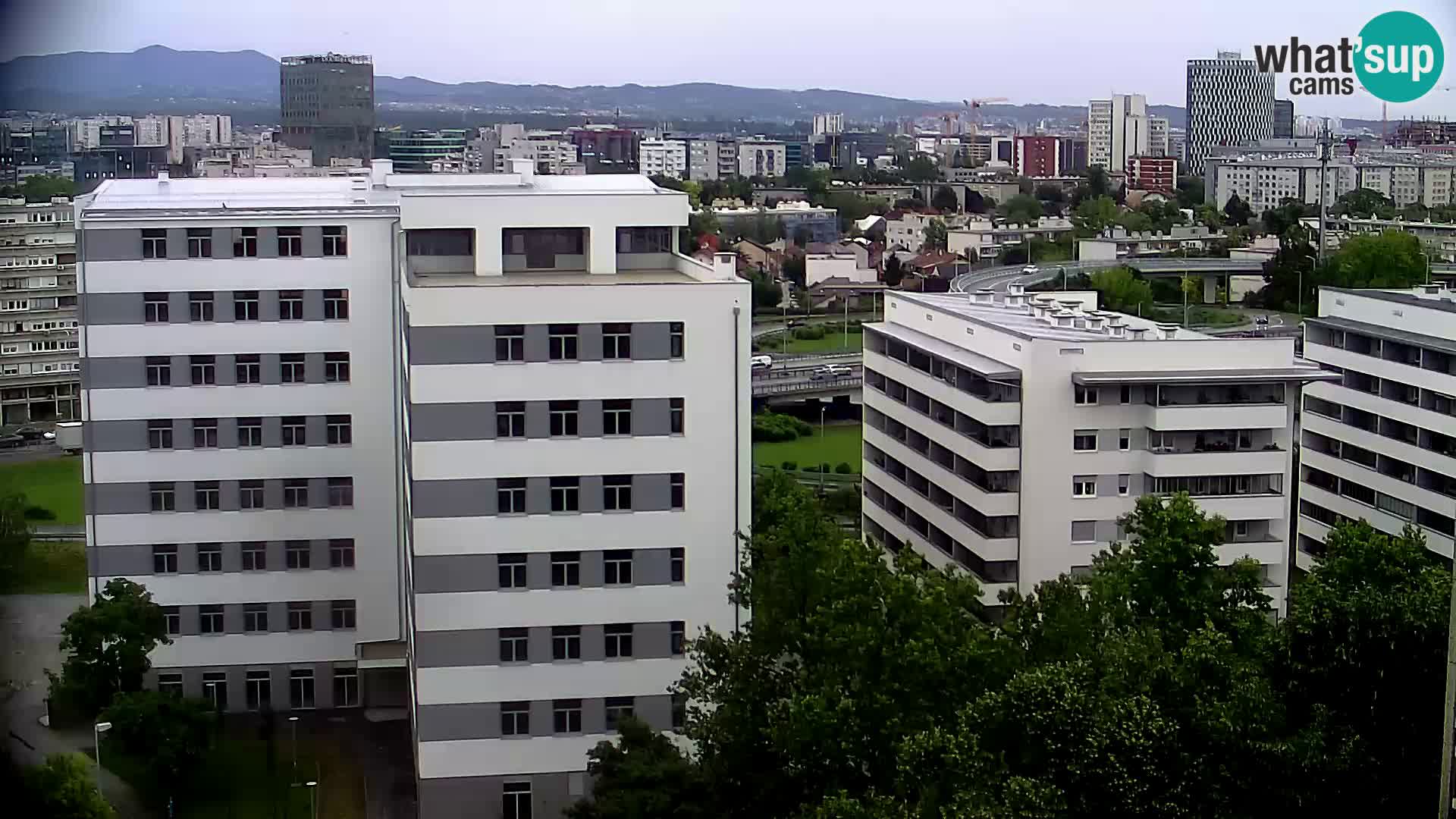 Live Interchange of Slavonska Avenue and Marin Držić Avenue in Zagreb webcam