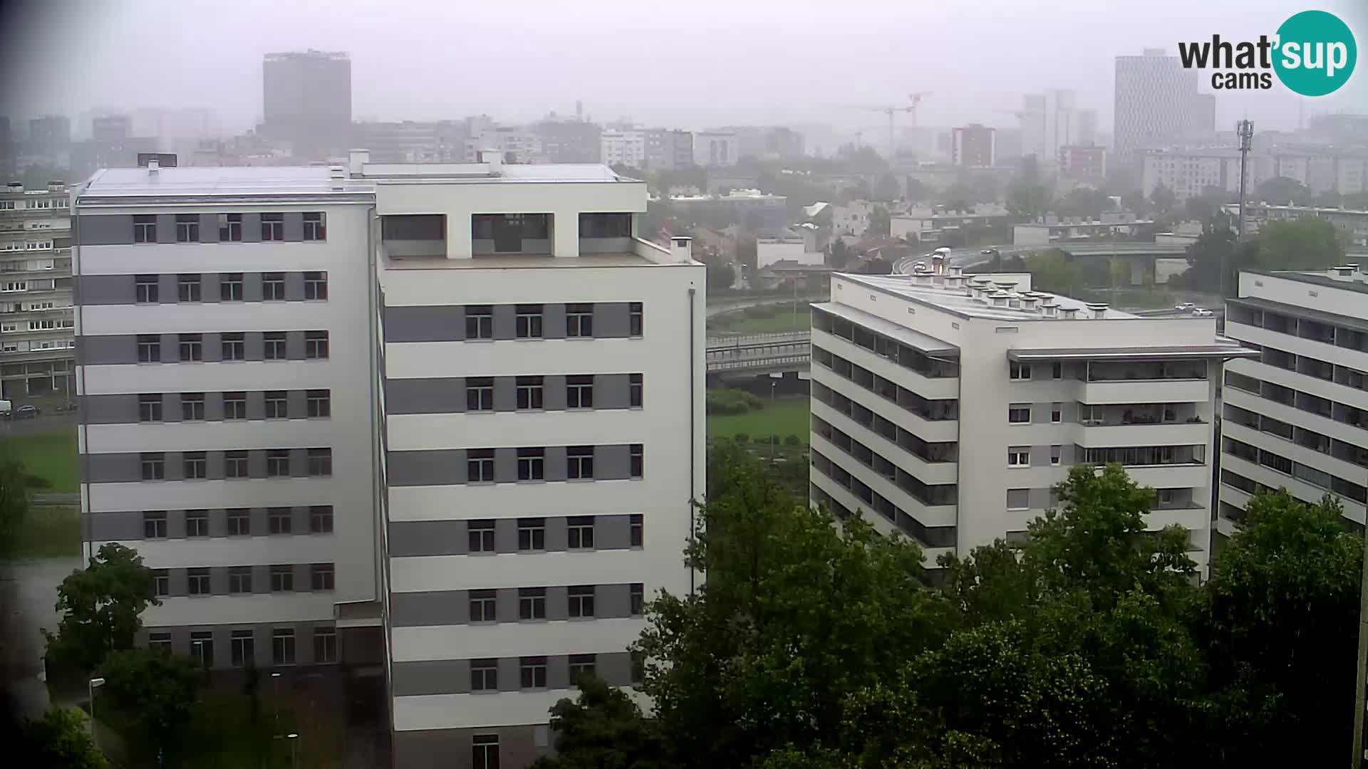 Live Interchange of Slavonska Avenue and Marin Držić Avenue in Zagreb webcam