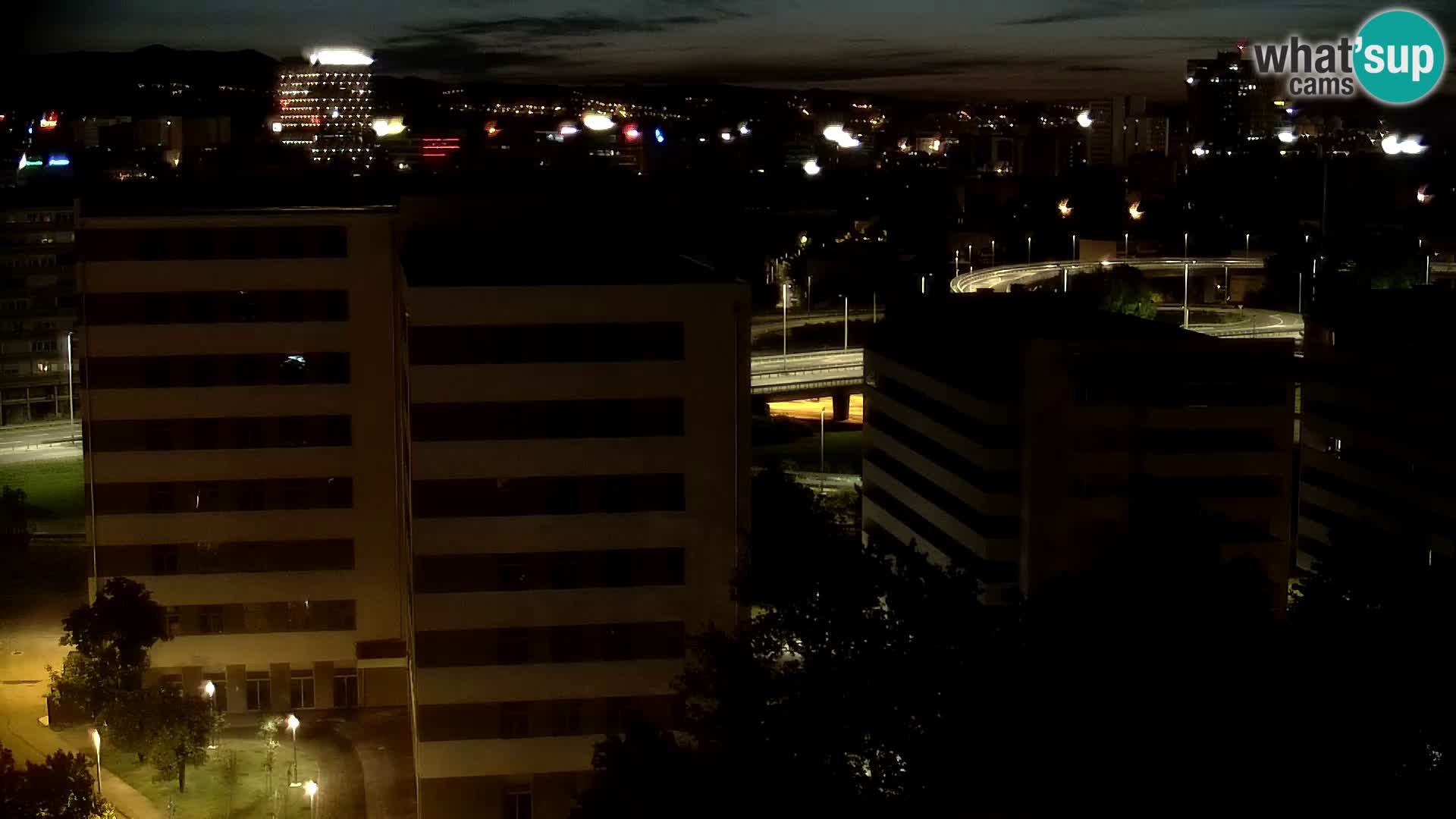 Live Interchange of Slavonska Avenue and Marin Držić Avenue in Zagreb webcam