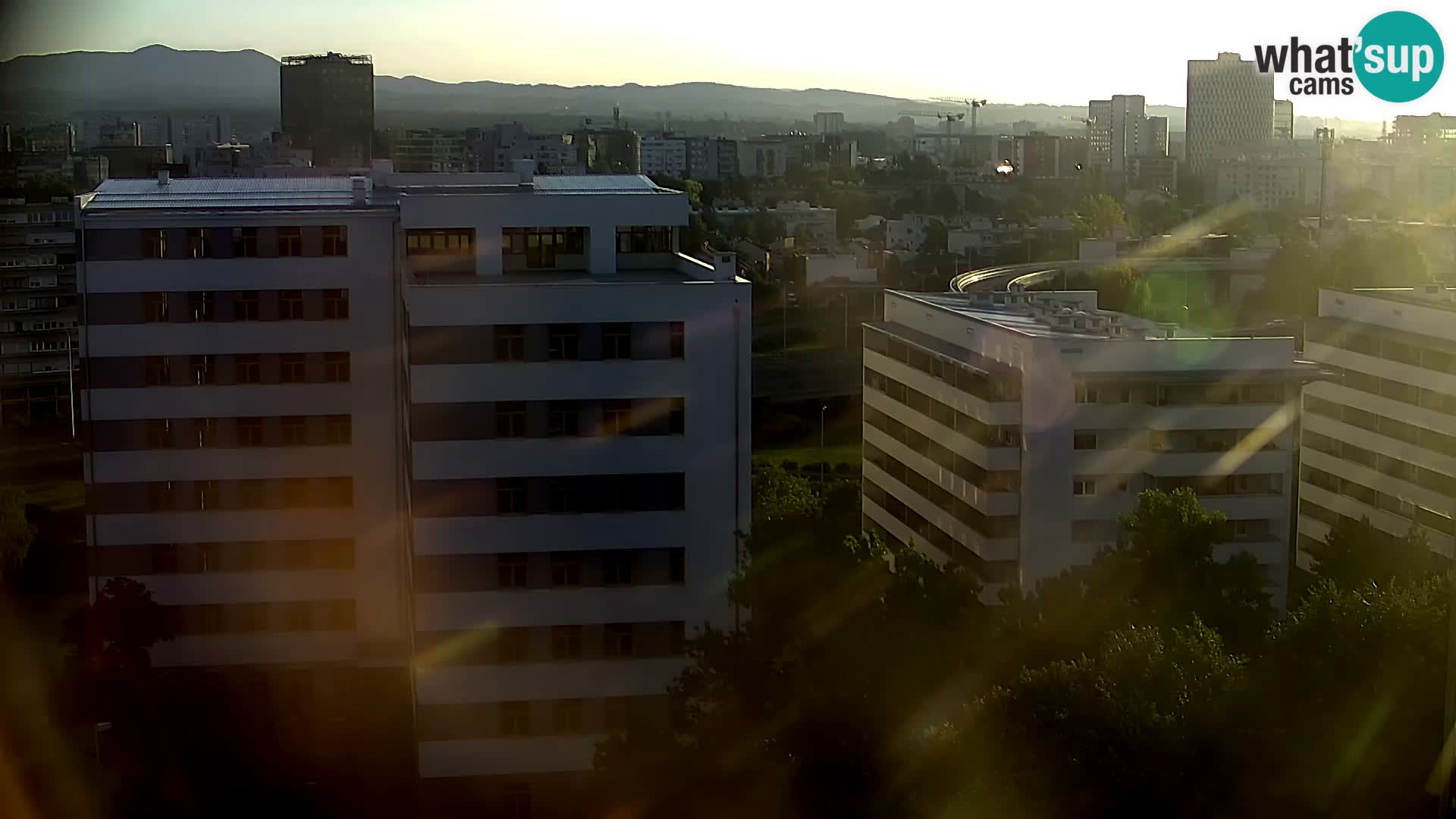 Live Interchange of Slavonska Avenue and Marin Držić Avenue in Zagreb webcam