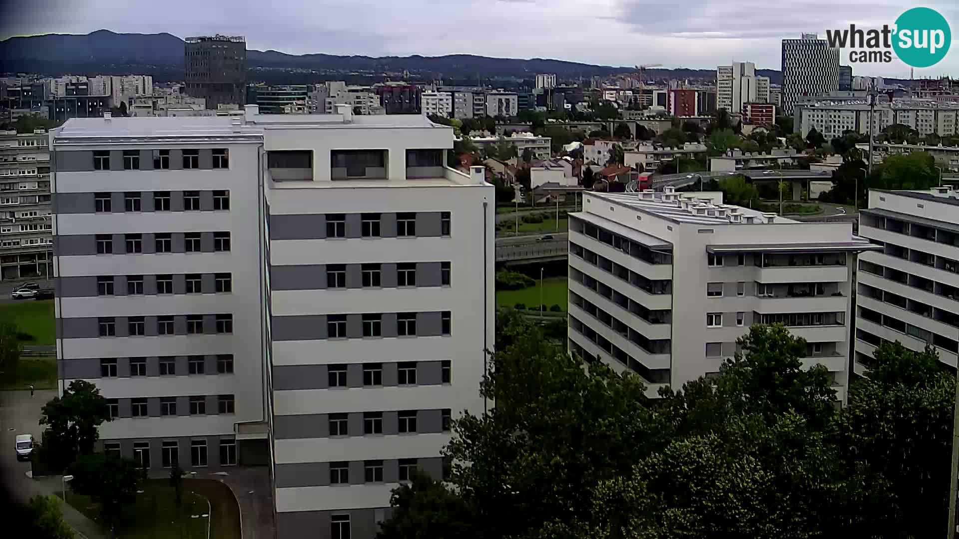 Live Interchange of Slavonska Avenue and Marin Držić Avenue in Zagreb webcam