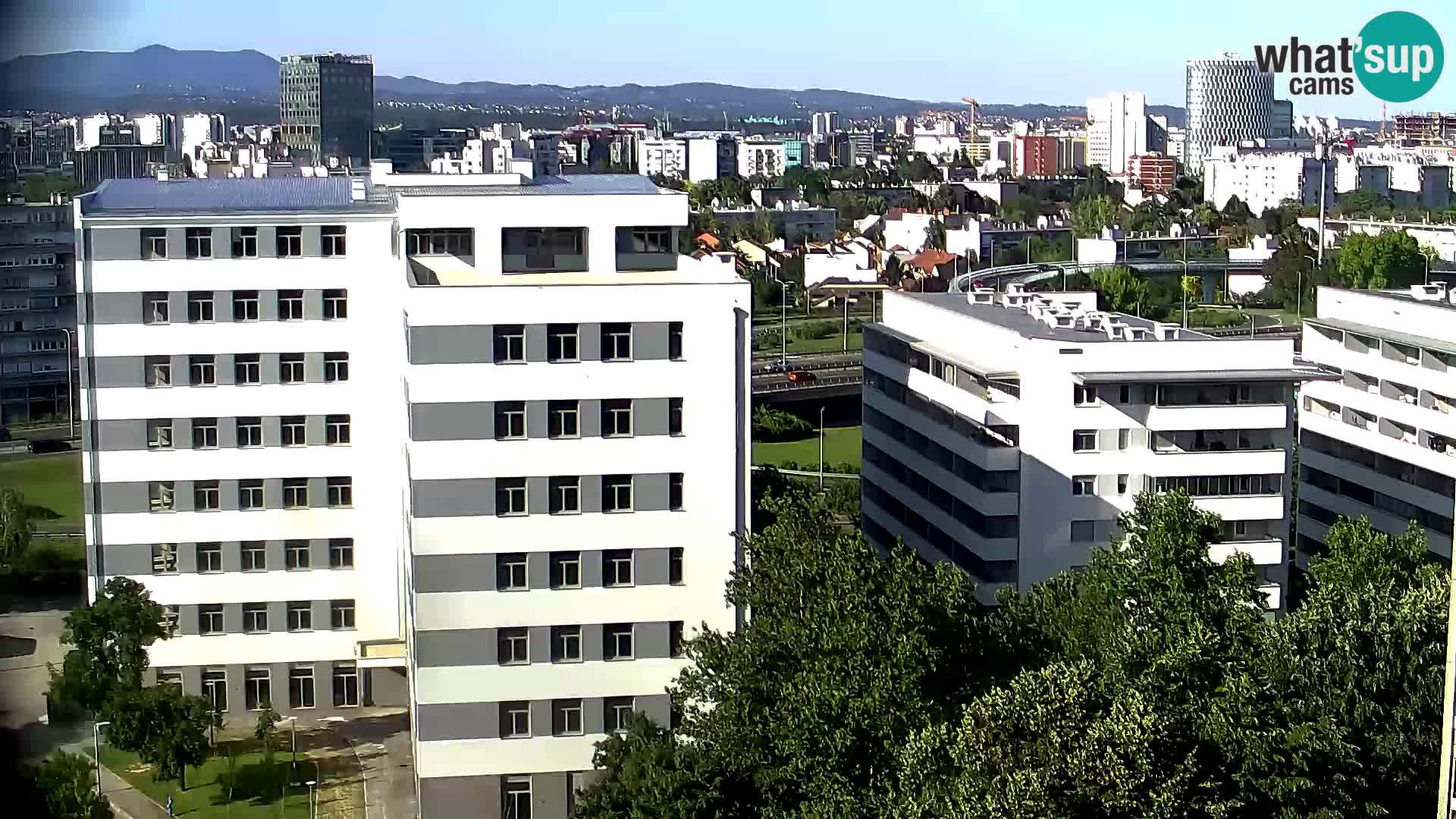 Live Interchange of Slavonska Avenue and Marin Držić Avenue in Zagreb webcam