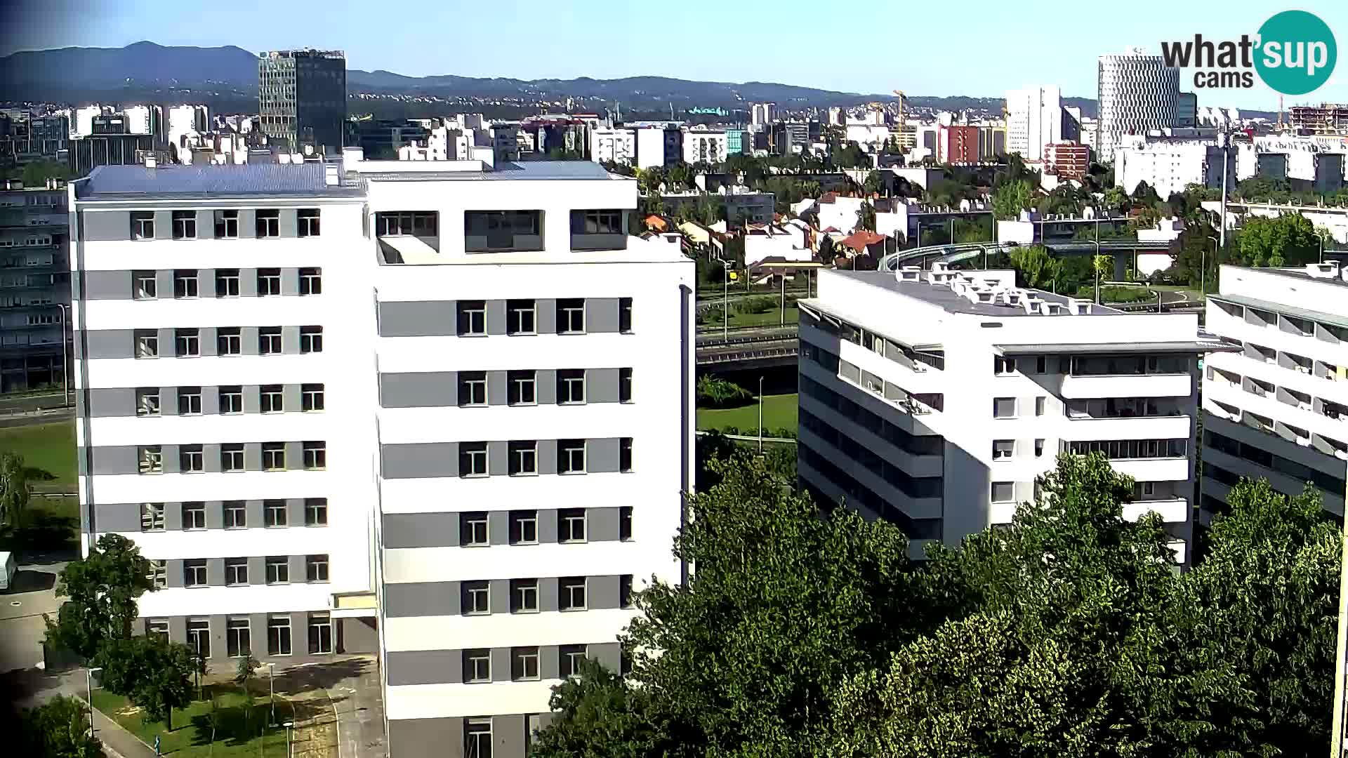 Live Interchange of Slavonska Avenue and Marin Držić Avenue in Zagreb webcam