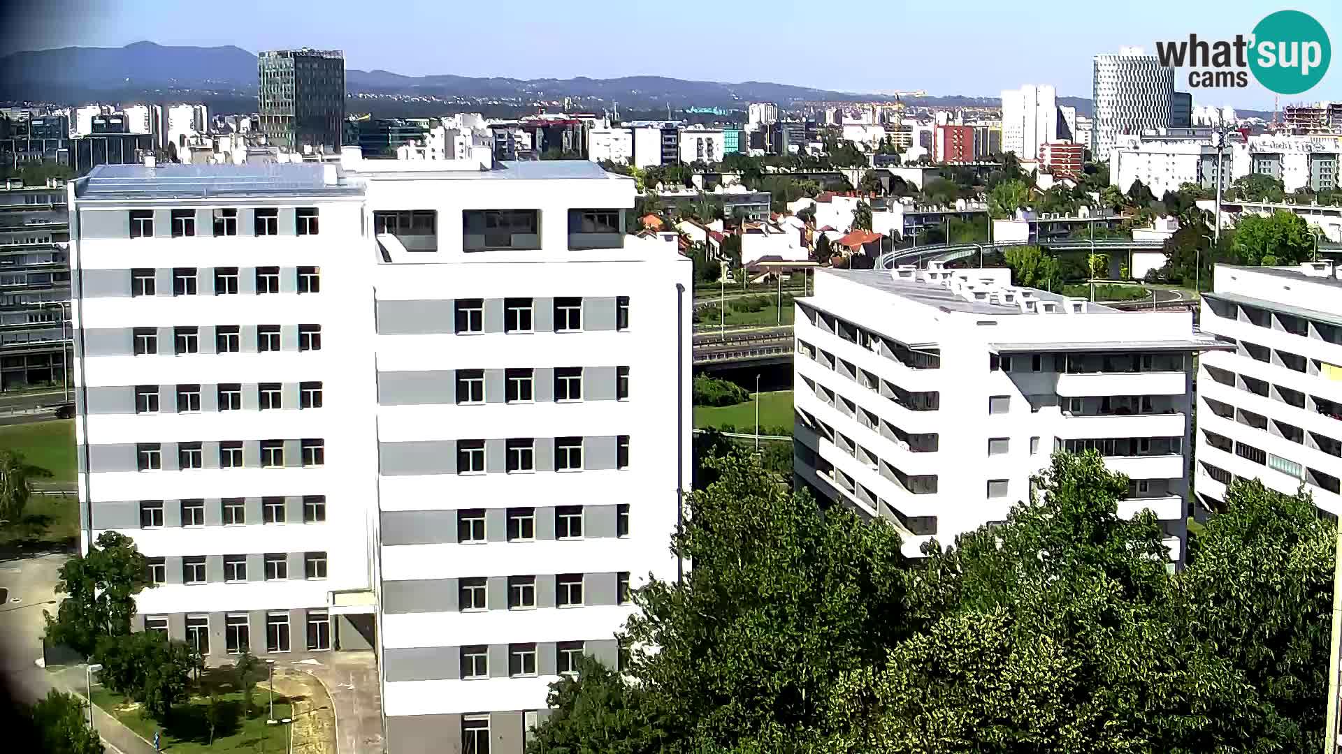 Live Interchange of Slavonska Avenue and Marin Držić Avenue in Zagreb webcam