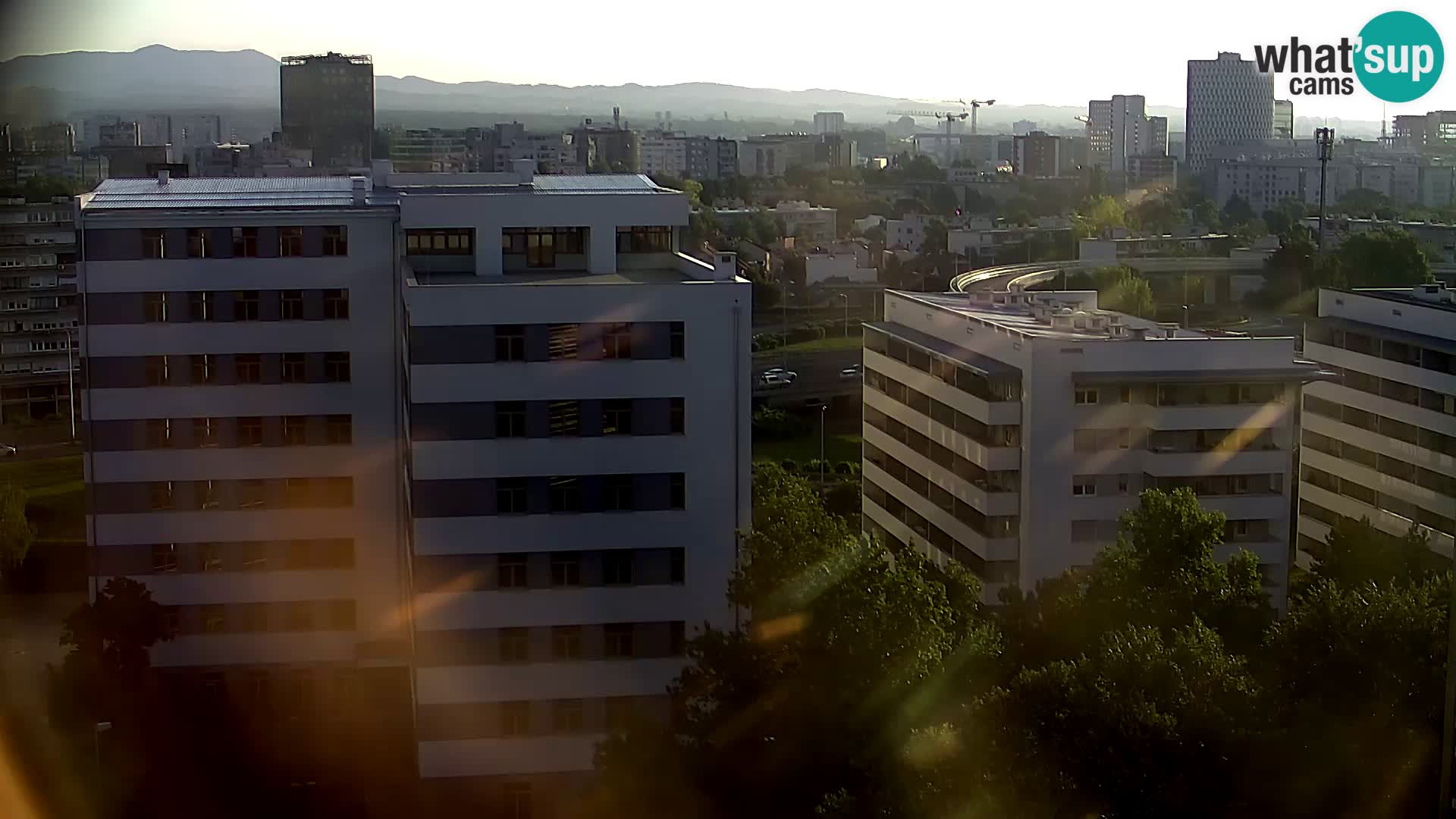 Live Interchange of Slavonska Avenue and Marin Držić Avenue in Zagreb webcam
