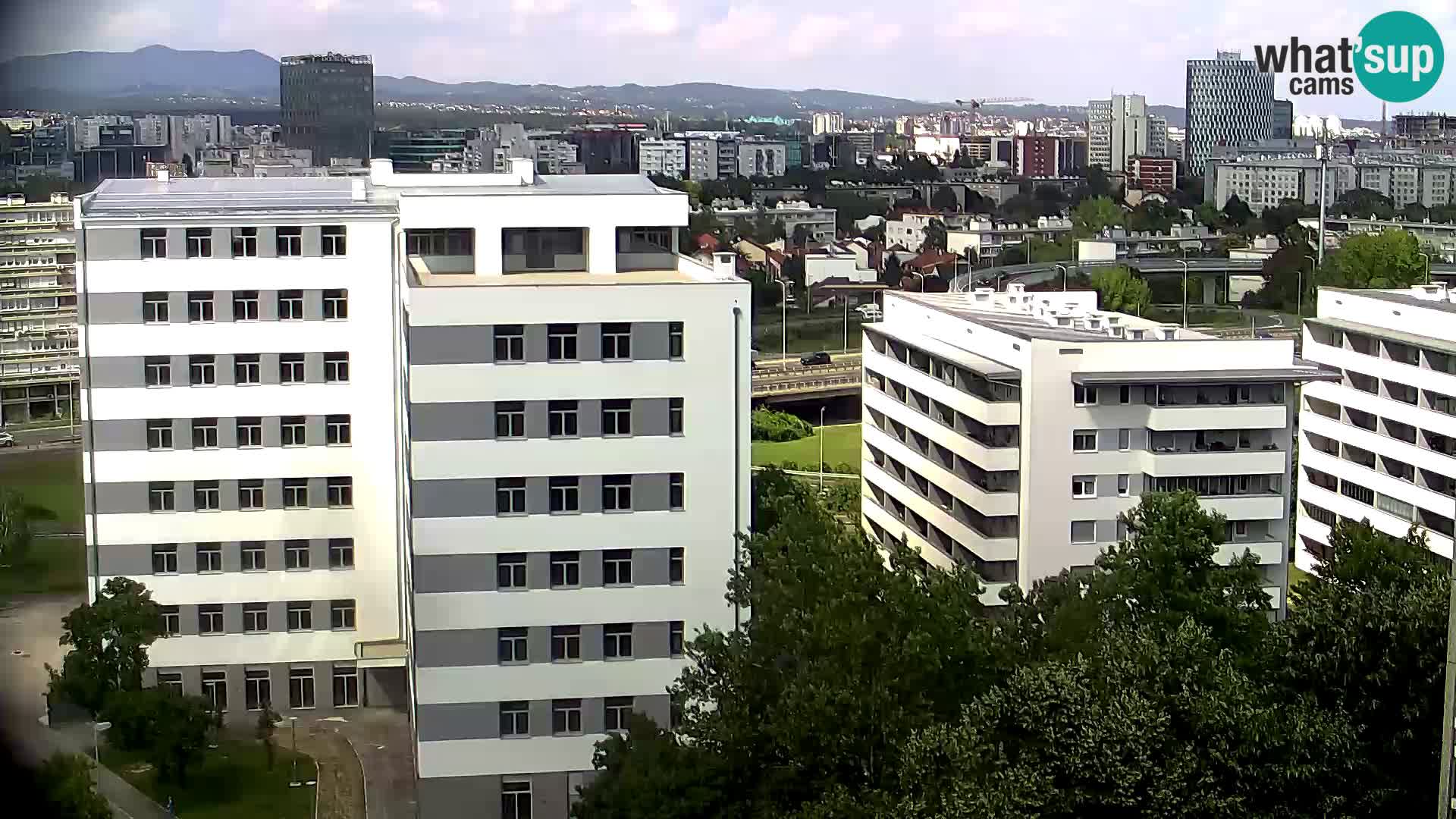 Web kamera Petlja Slavonska – Držićeva – Zagreb Live