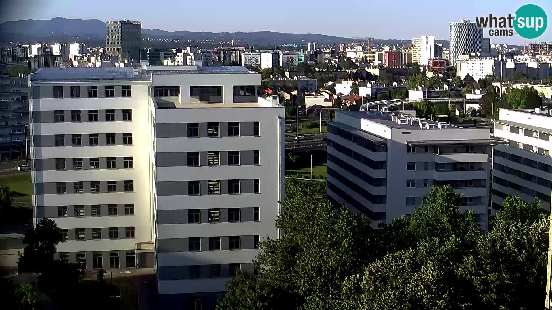 Live Interchange of Slavonska Avenue and Marin Držić Avenue in Zagreb webcam