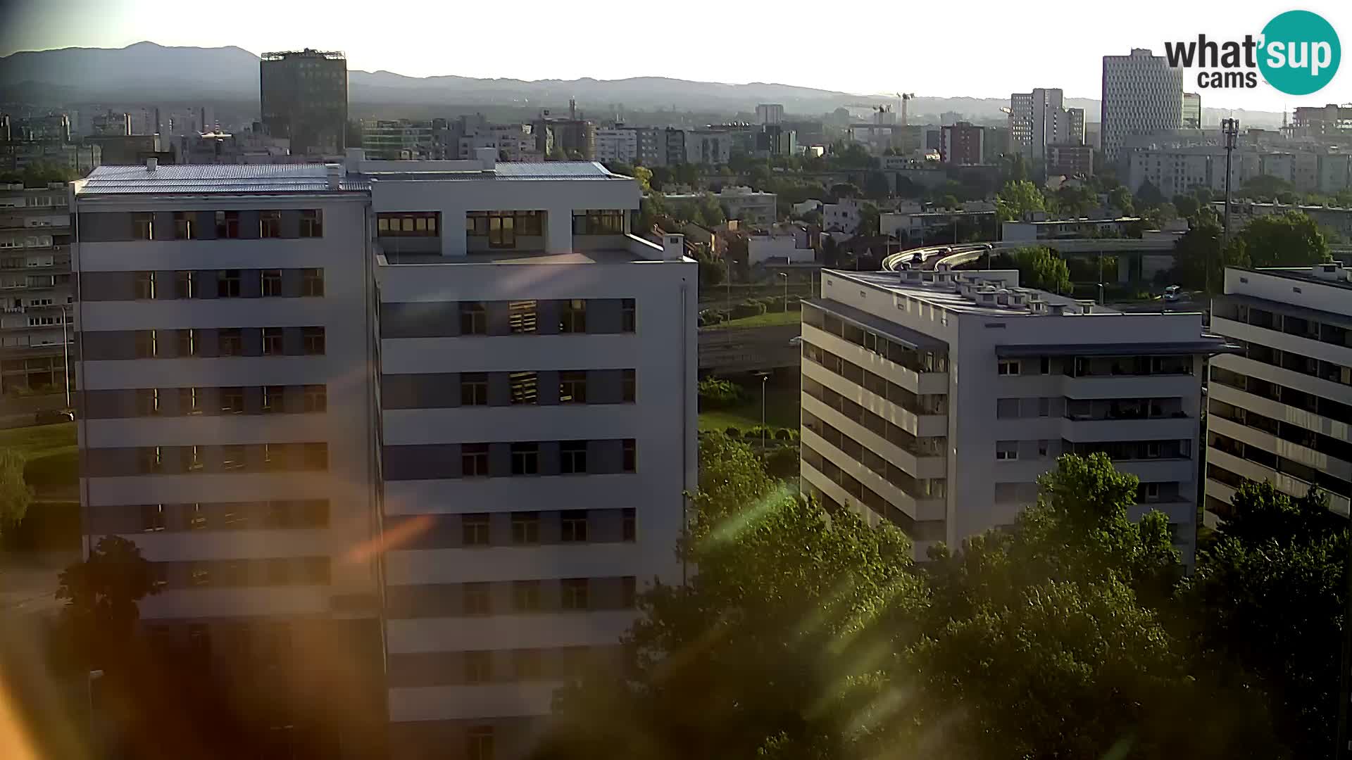 Live Interchange of Slavonska Avenue and Marin Držić Avenue in Zagreb webcam