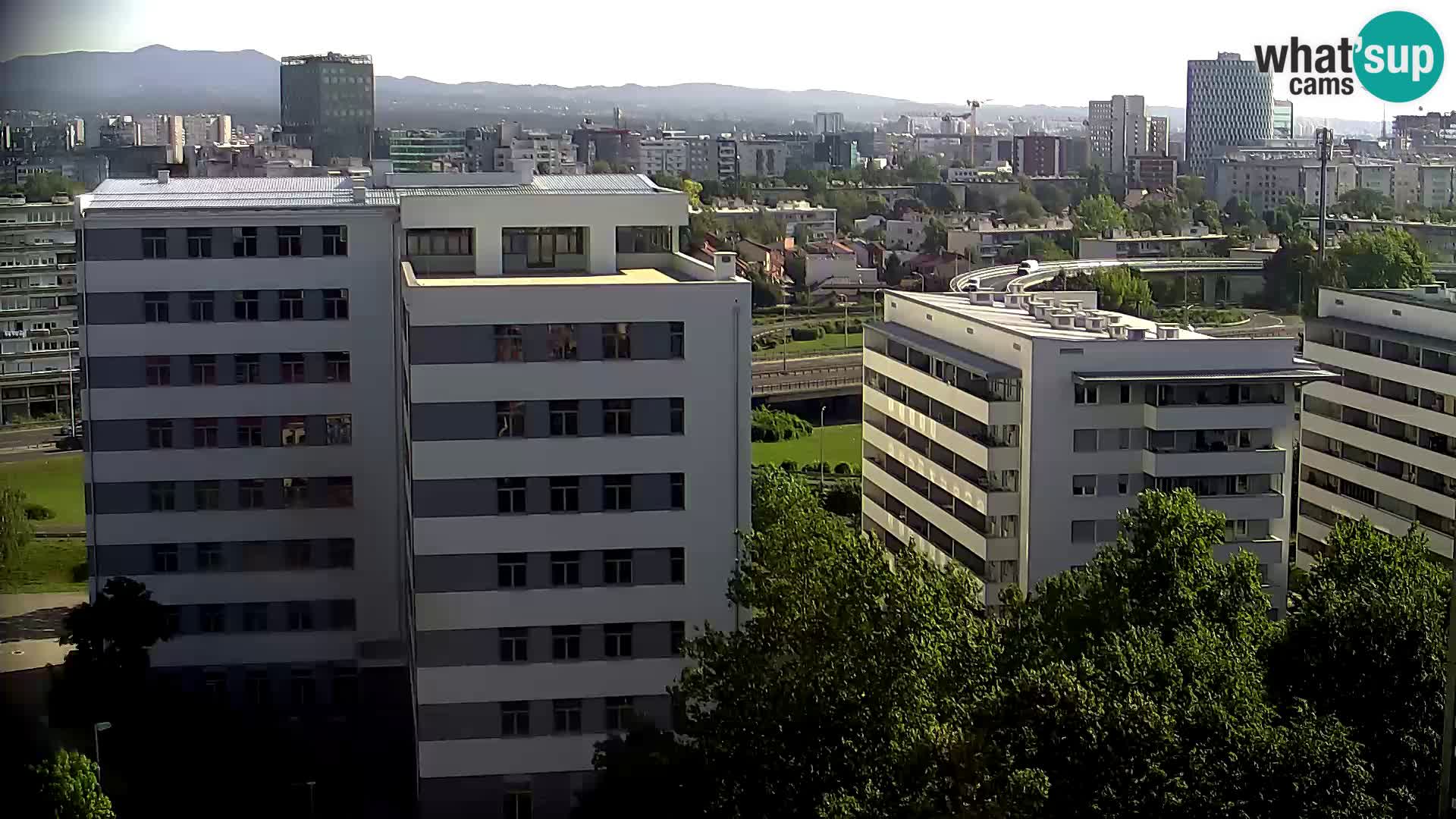 Live Interchange of Slavonska Avenue and Marin Držić Avenue in Zagreb webcam