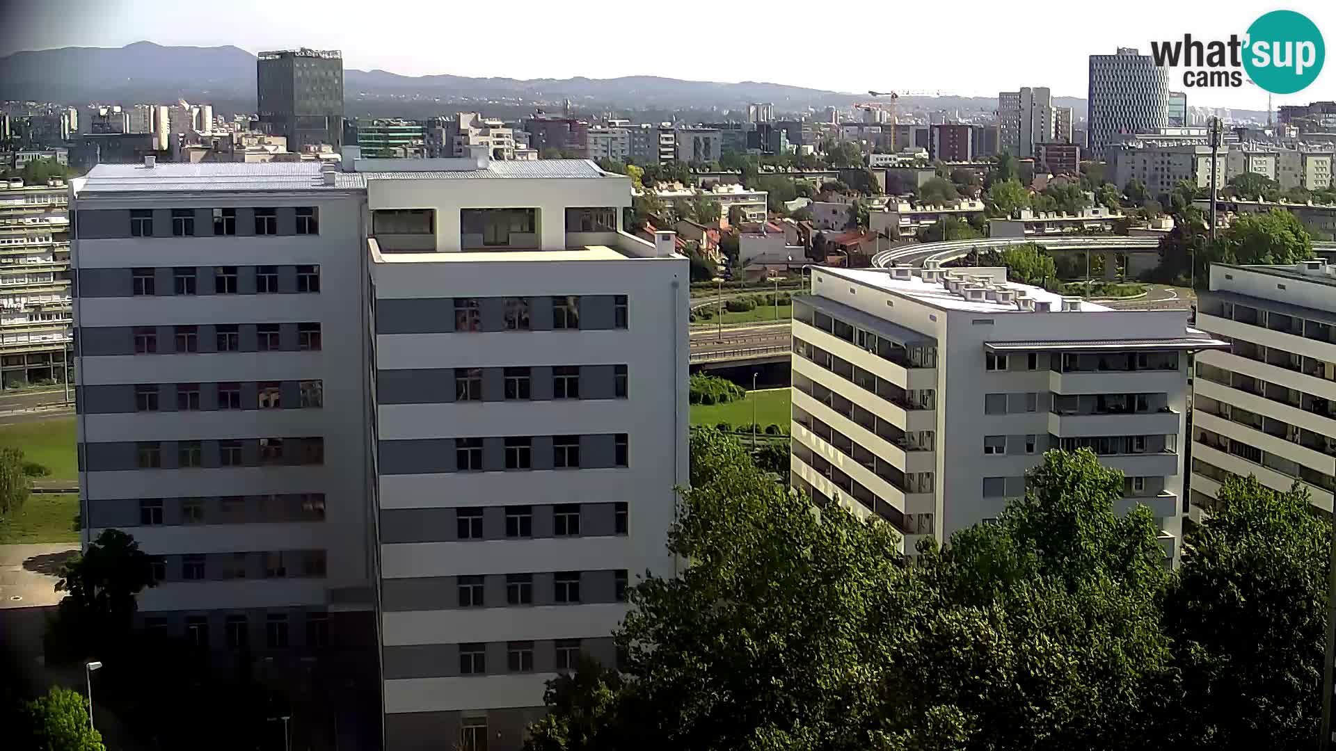 Live Interchange of Slavonska Avenue and Marin Držić Avenue in Zagreb webcam