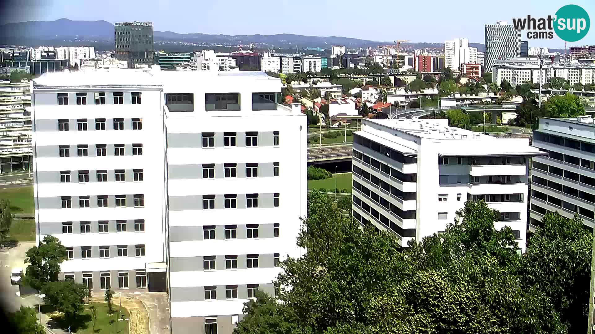 Krožišče Slavonske in Marin Držićeve ulice v Zagrebu v živo