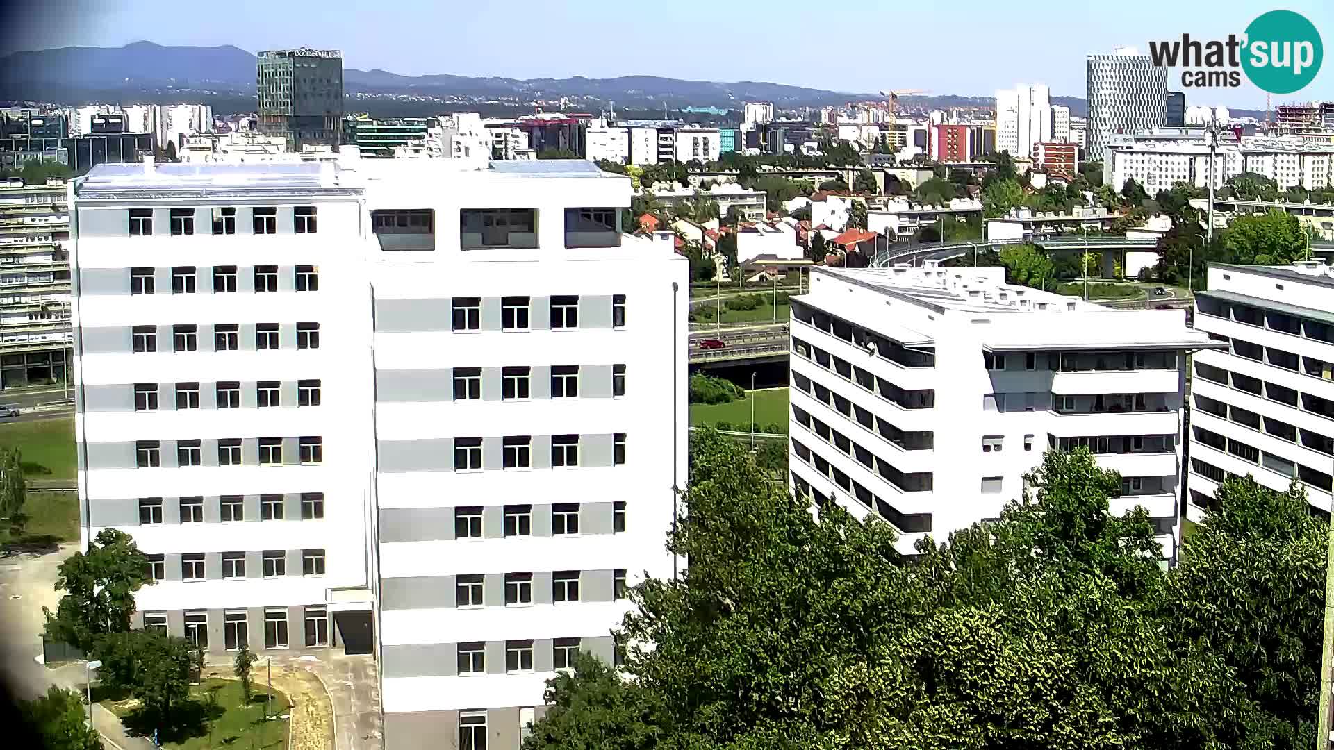 Krožišče Slavonske in Marin Držićeve ulice v Zagrebu v živo