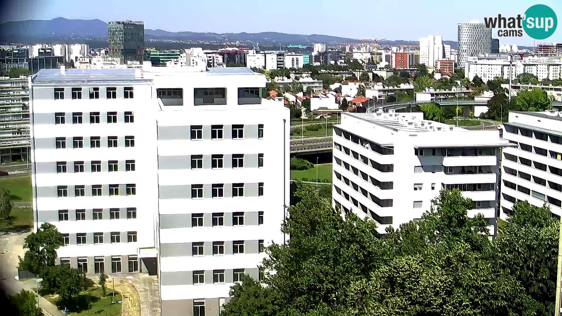 Krožišče Slavonske in Marin Držićeve ulice v Zagrebu v živo