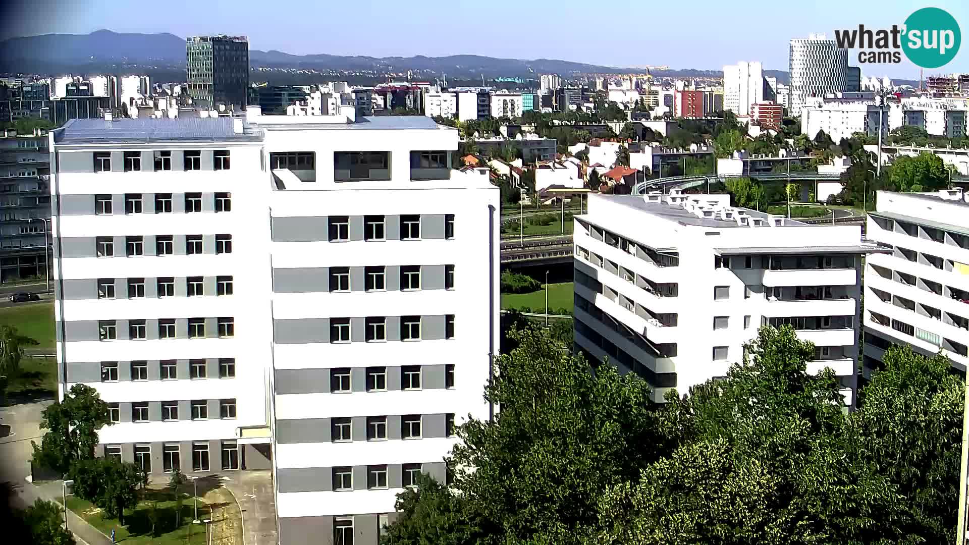 Krožišče Slavonske in Marin Držićeve ulice v Zagrebu v živo