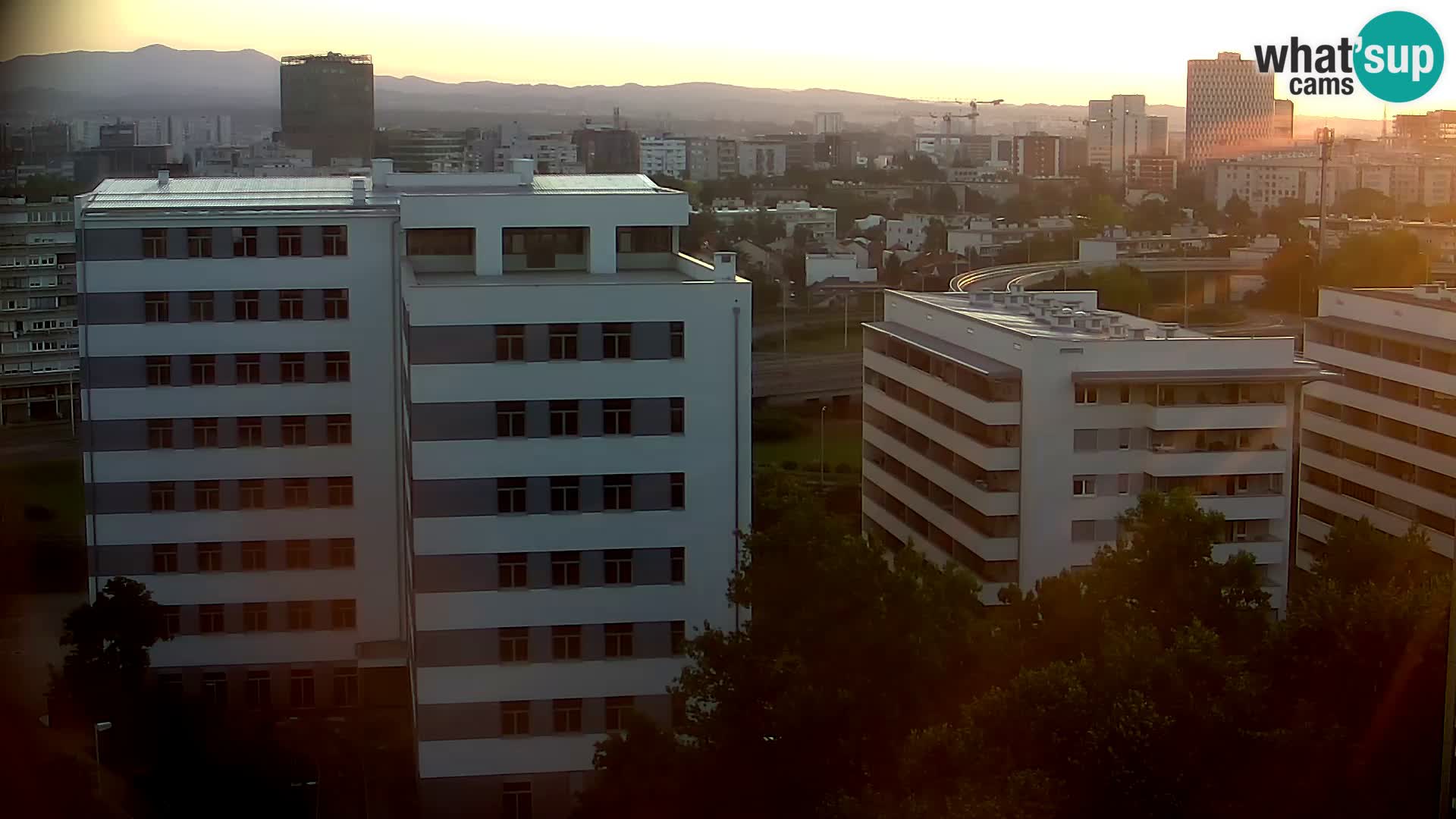 Rotatoria e incrocio viale Slavonska e Marin Držić  – webcam di Zagabria