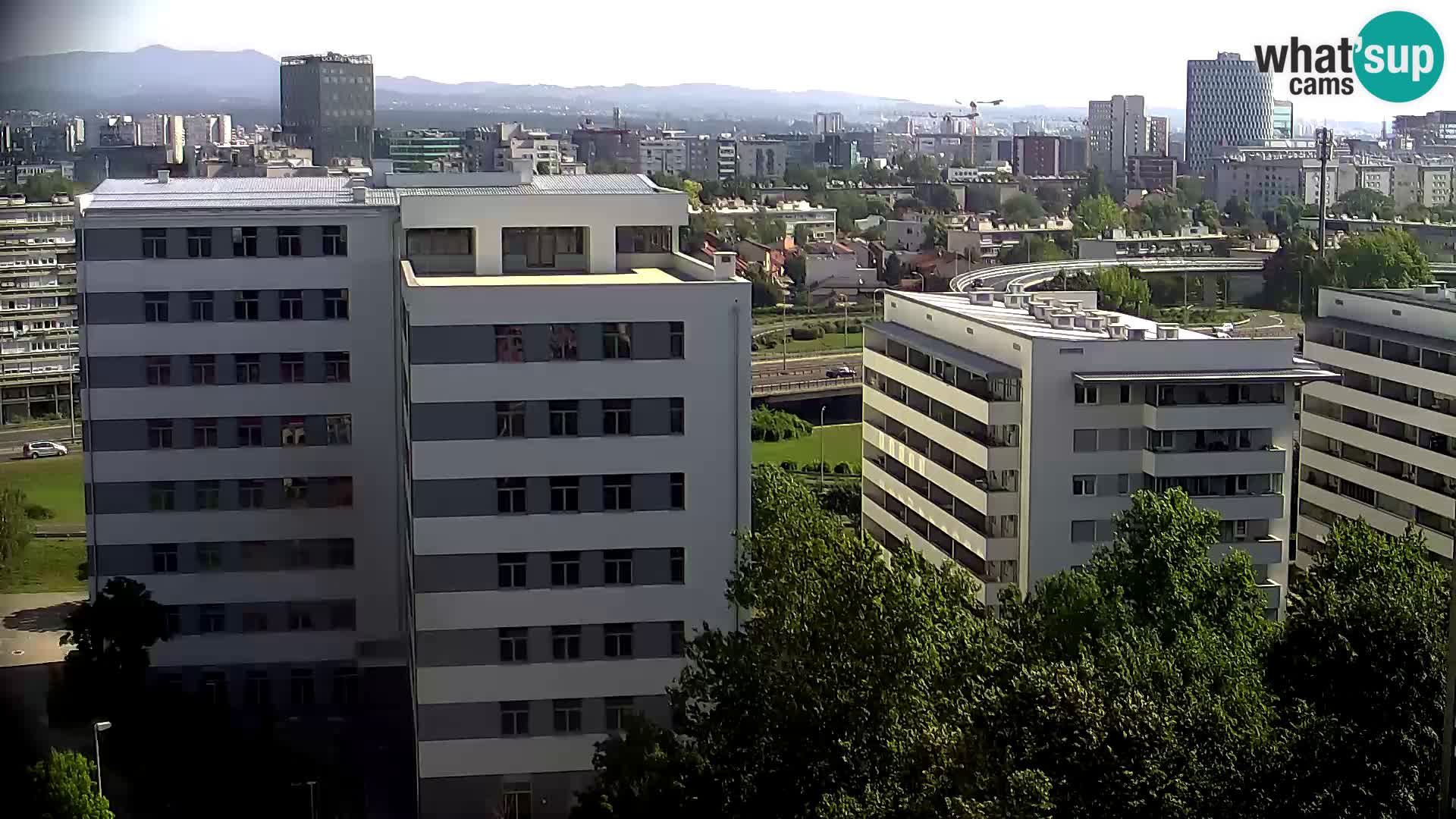 Live Interchange of Slavonska Avenue and Marin Držić Avenue in Zagreb webcam
