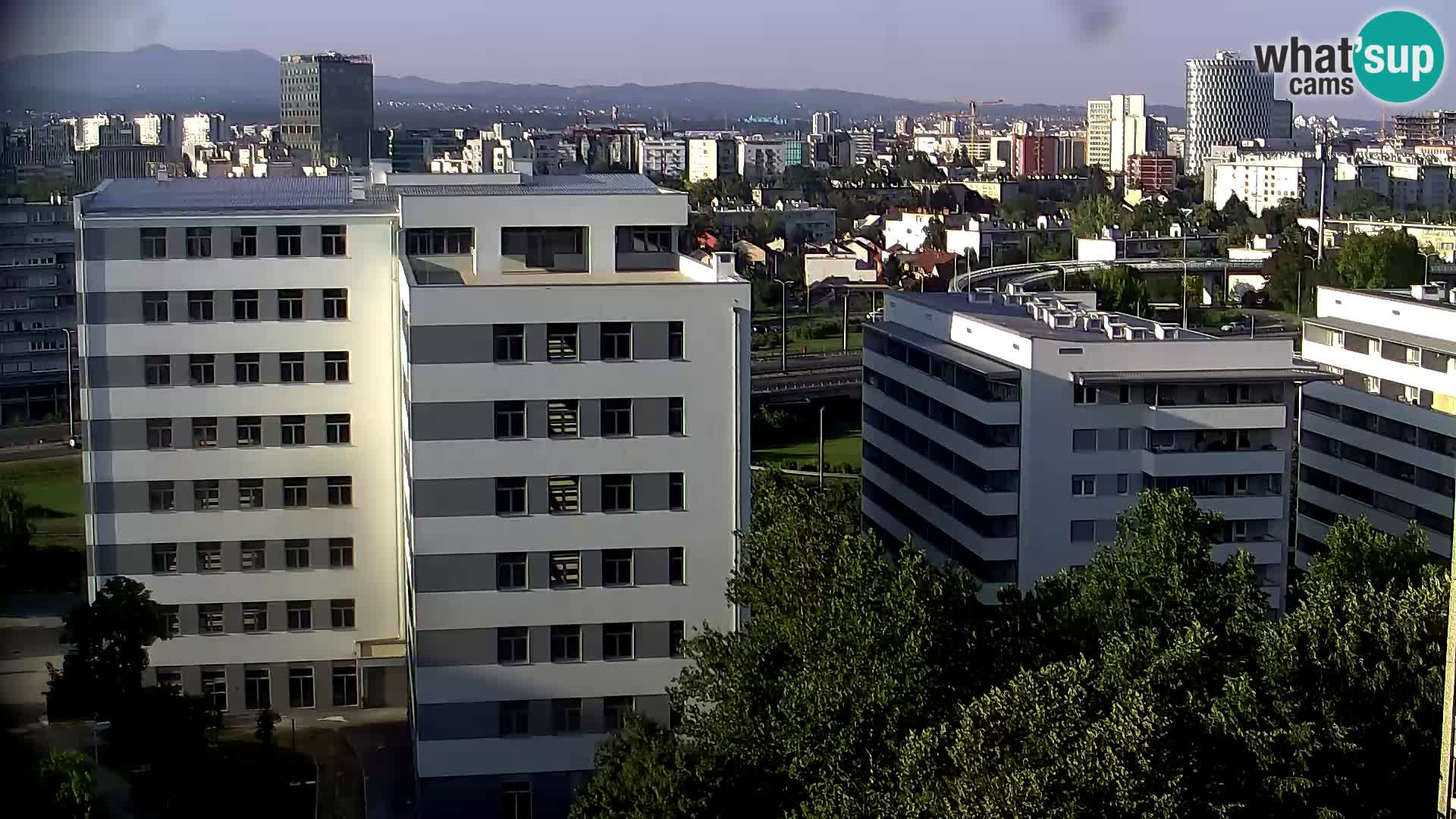 Live Interchange of Slavonska Avenue and Marin Držić Avenue in Zagreb webcam