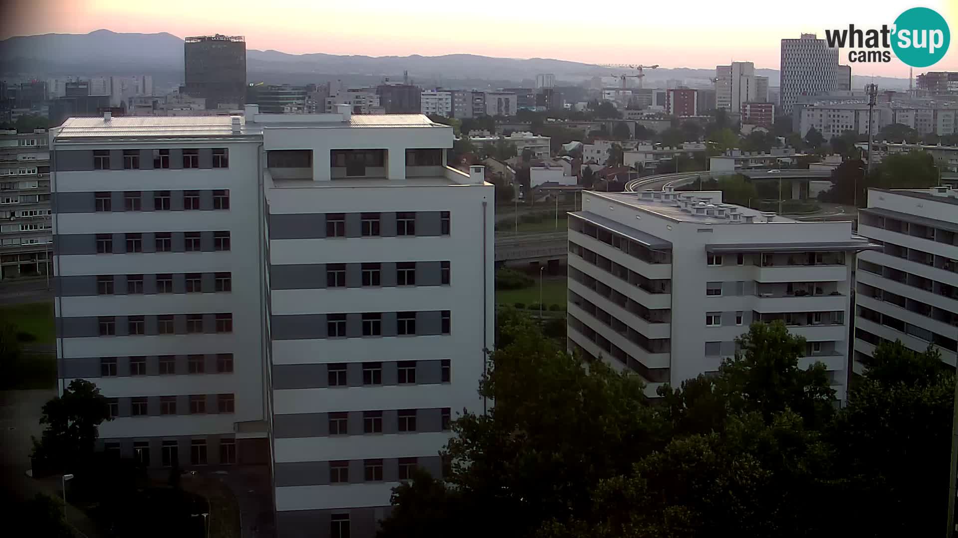 Rotatoria e incrocio viale Slavonska e Marin Držić  – webcam di Zagabria