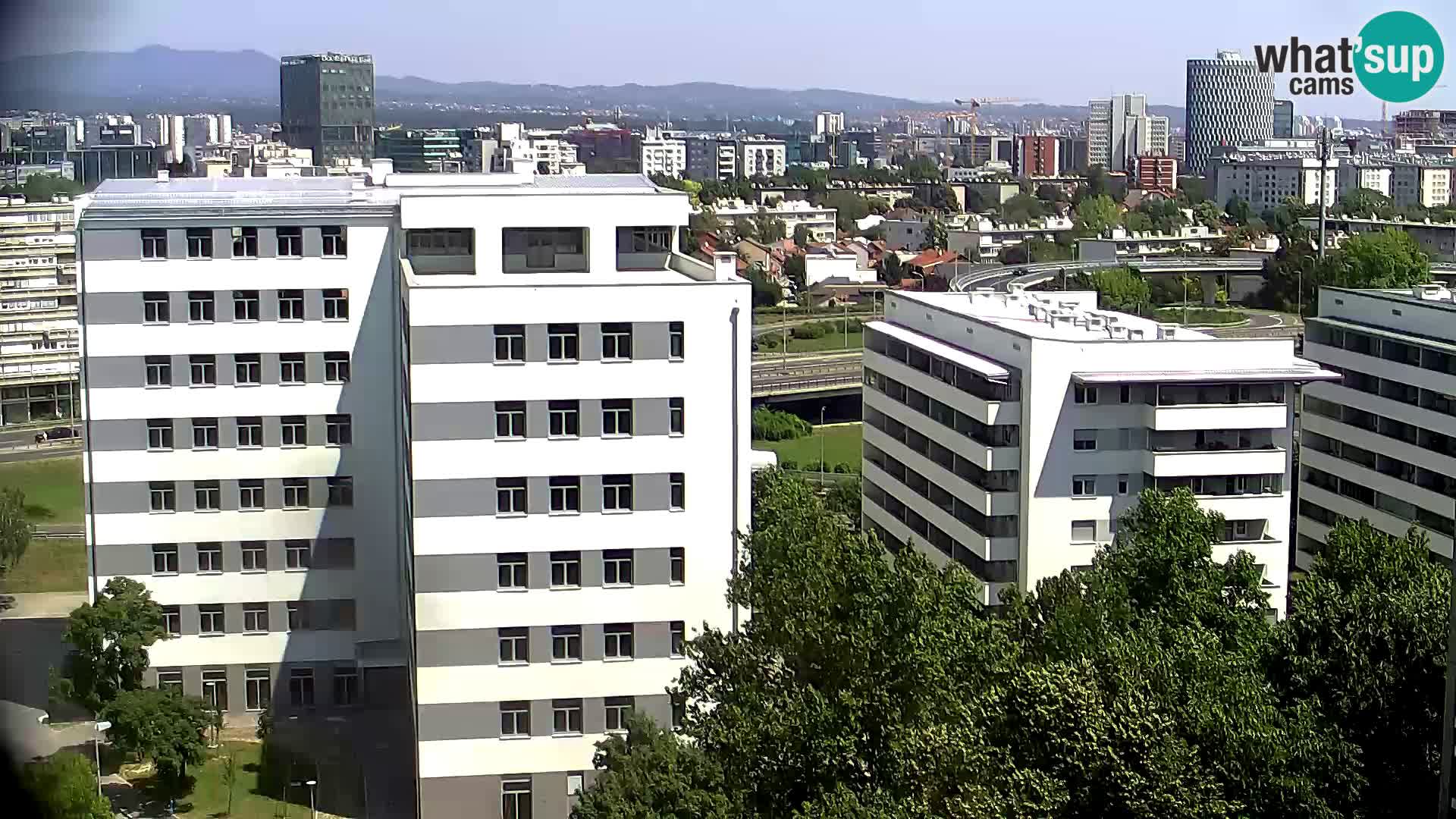 Krožišče Slavonske in Marin Držićeve ulice v Zagrebu v živo