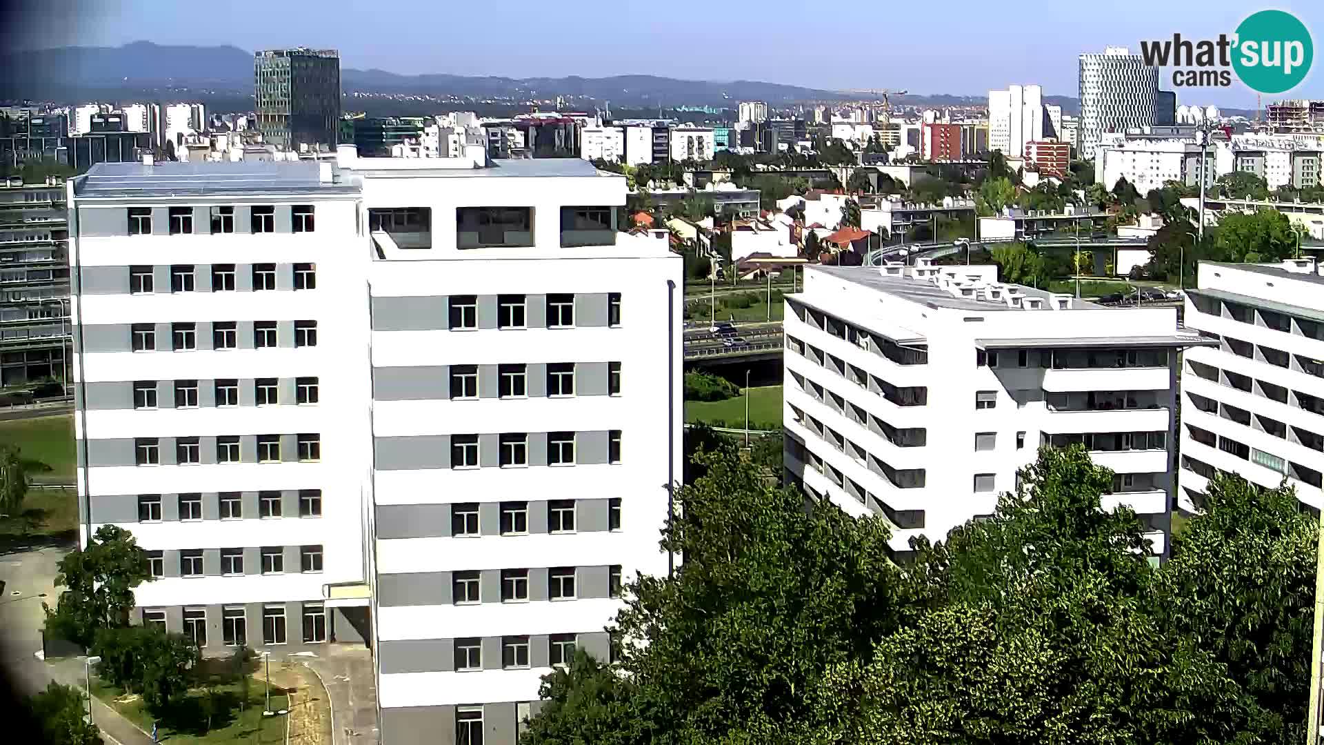 Live Interchange of Slavonska Avenue and Marin Držić Avenue in Zagreb webcam