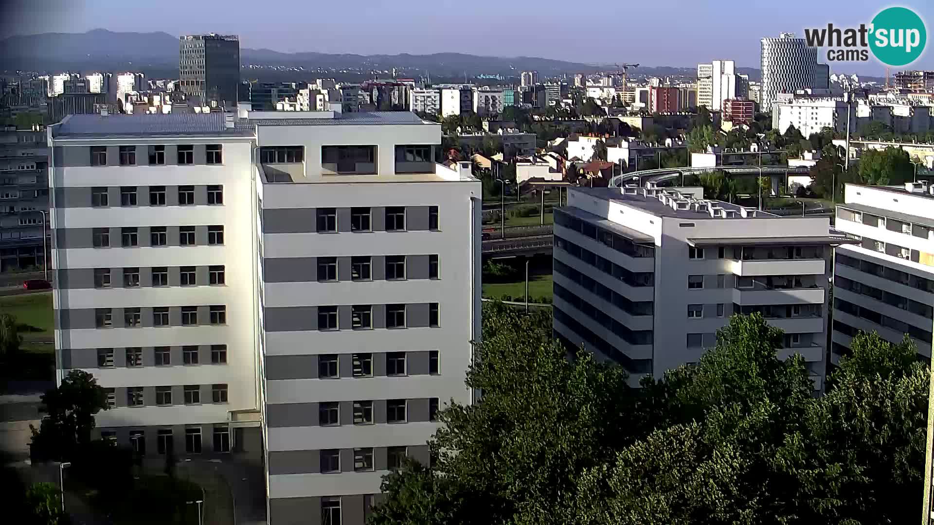 Live Interchange of Slavonska Avenue and Marin Držić Avenue in Zagreb webcam