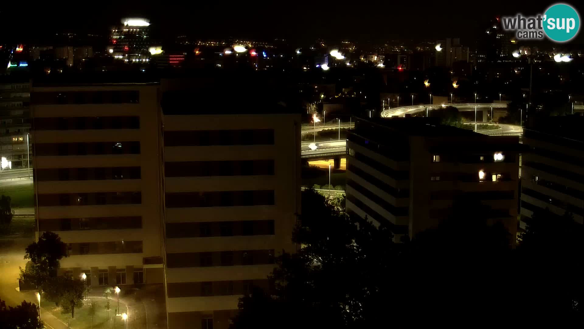 Live-Kreisverkehr Slavonska und Marin Držić Avenue zur Zagreb Webcam
