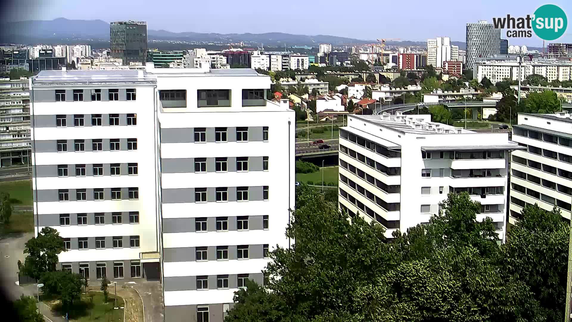 Krožišče Slavonske in Marin Držićeve ulice v Zagrebu v živo