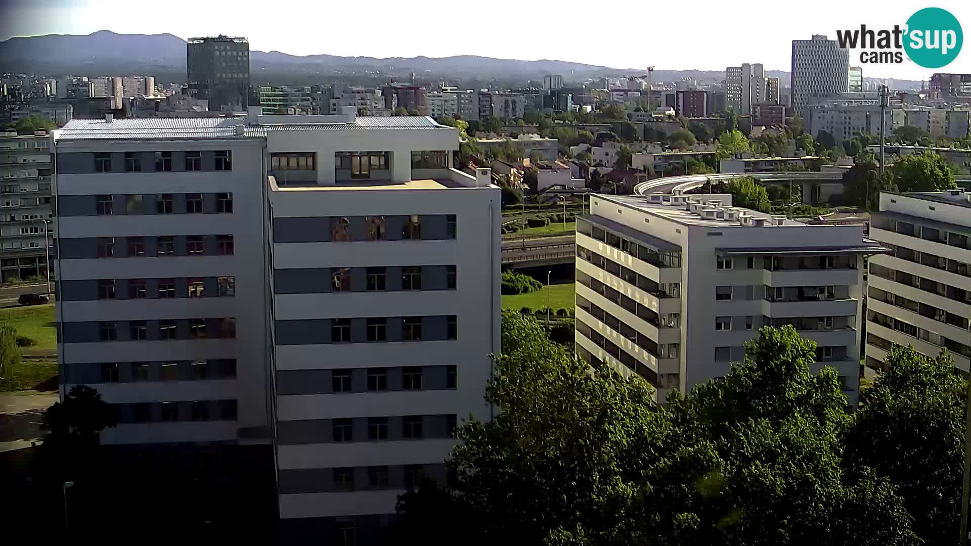 Rotatoria e incrocio viale Slavonska e Marin Držić  – webcam di Zagabria