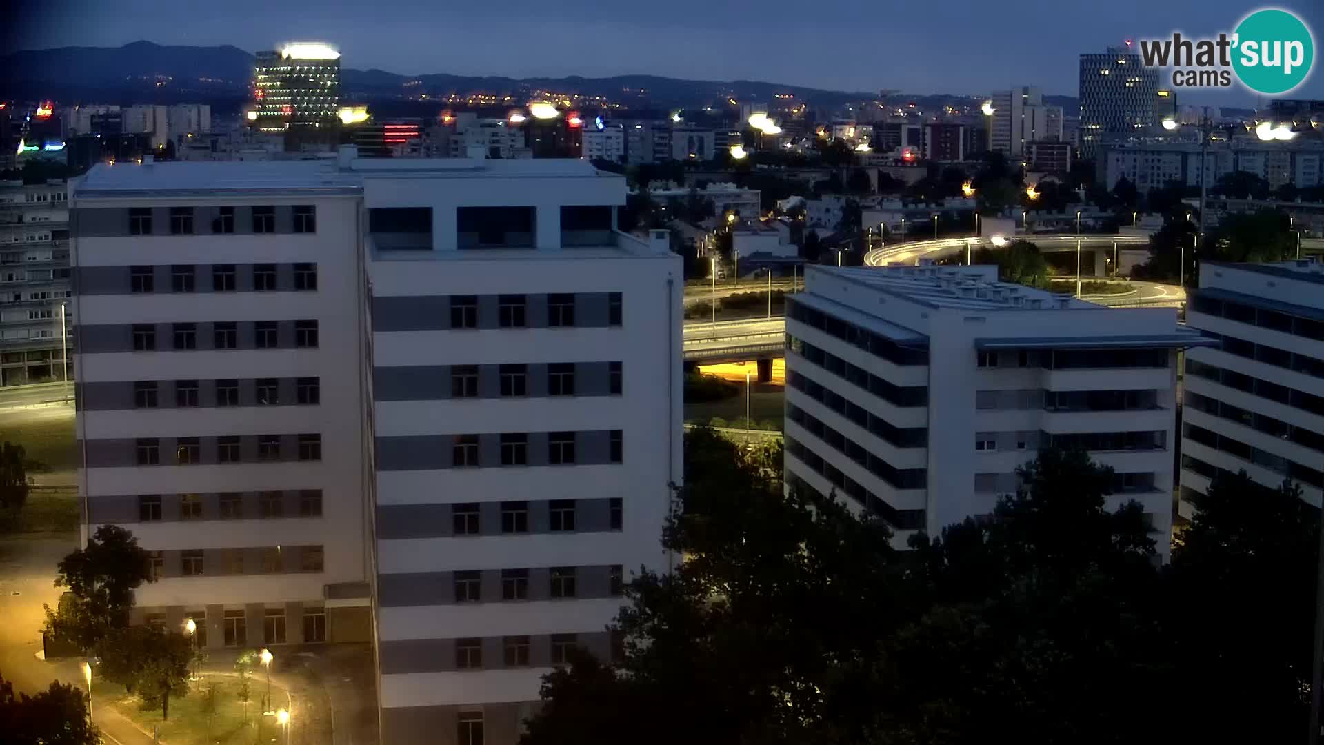 Rotatoria e incrocio viale Slavonska e Marin Držić  – webcam di Zagabria