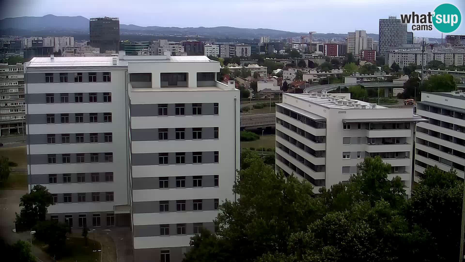 Rotatoria e incrocio viale Slavonska e Marin Držić  – webcam di Zagabria