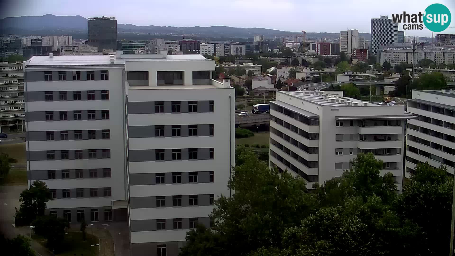 Rotatoria e incrocio viale Slavonska e Marin Držić  – webcam di Zagabria