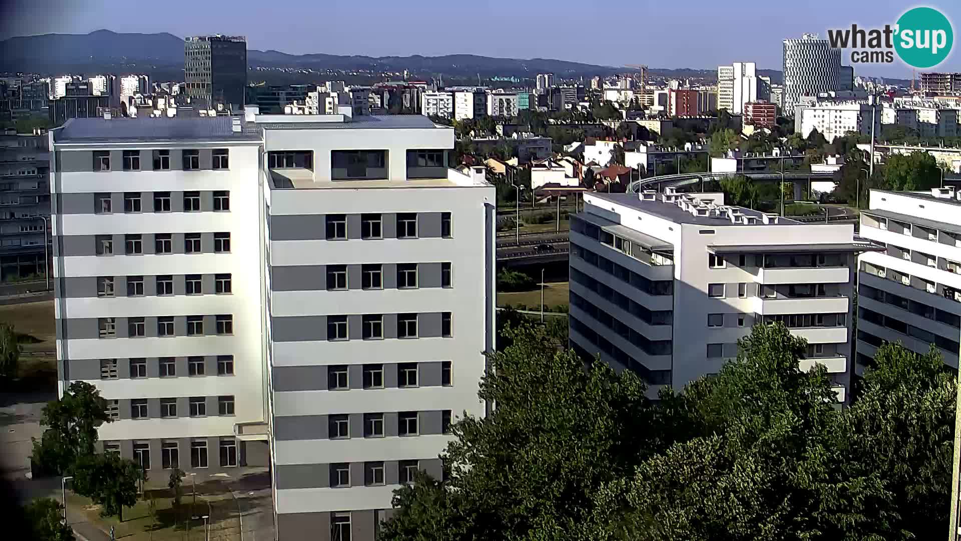 Live Interchange of Slavonska Avenue and Marin Držić Avenue in Zagreb webcam
