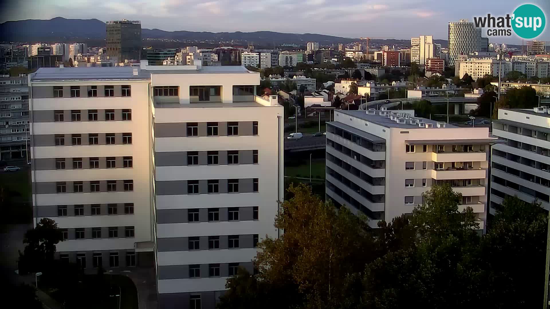 Rotatoria e incrocio viale Slavonska e Marin Držić  – webcam di Zagabria