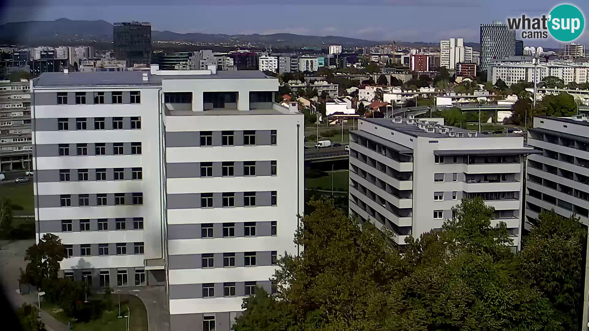 Live Interchange of Slavonska Avenue and Marin Držić Avenue in Zagreb webcam