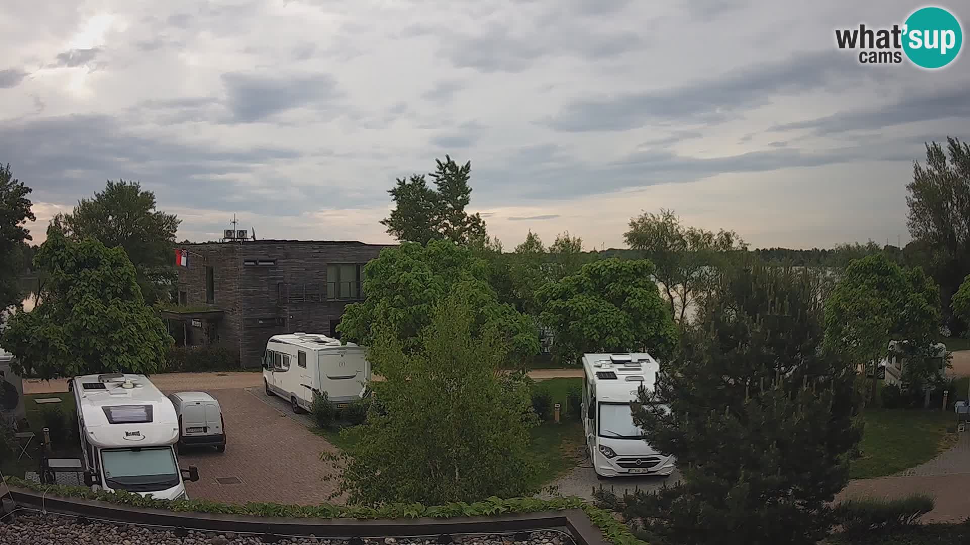 Zagreb Camp – Lac Rakitje