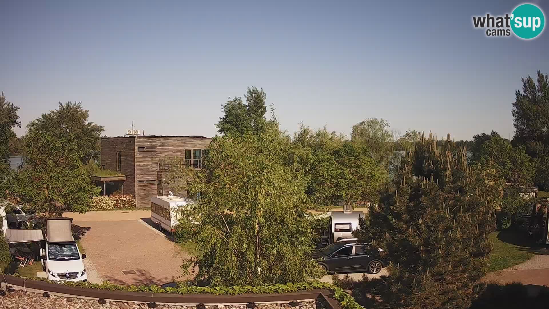 Zagreb kamp – Jezero Rakitje