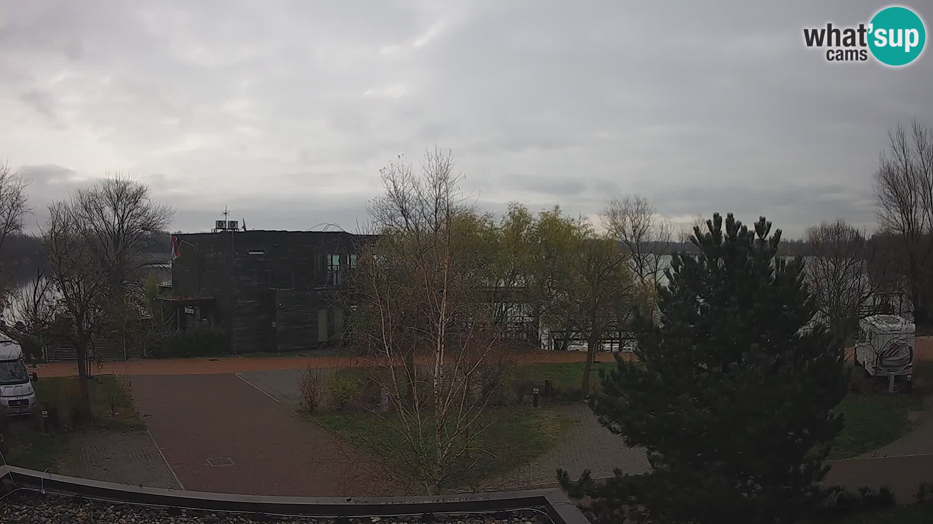 Zagreb Camp – Lago Rakitje