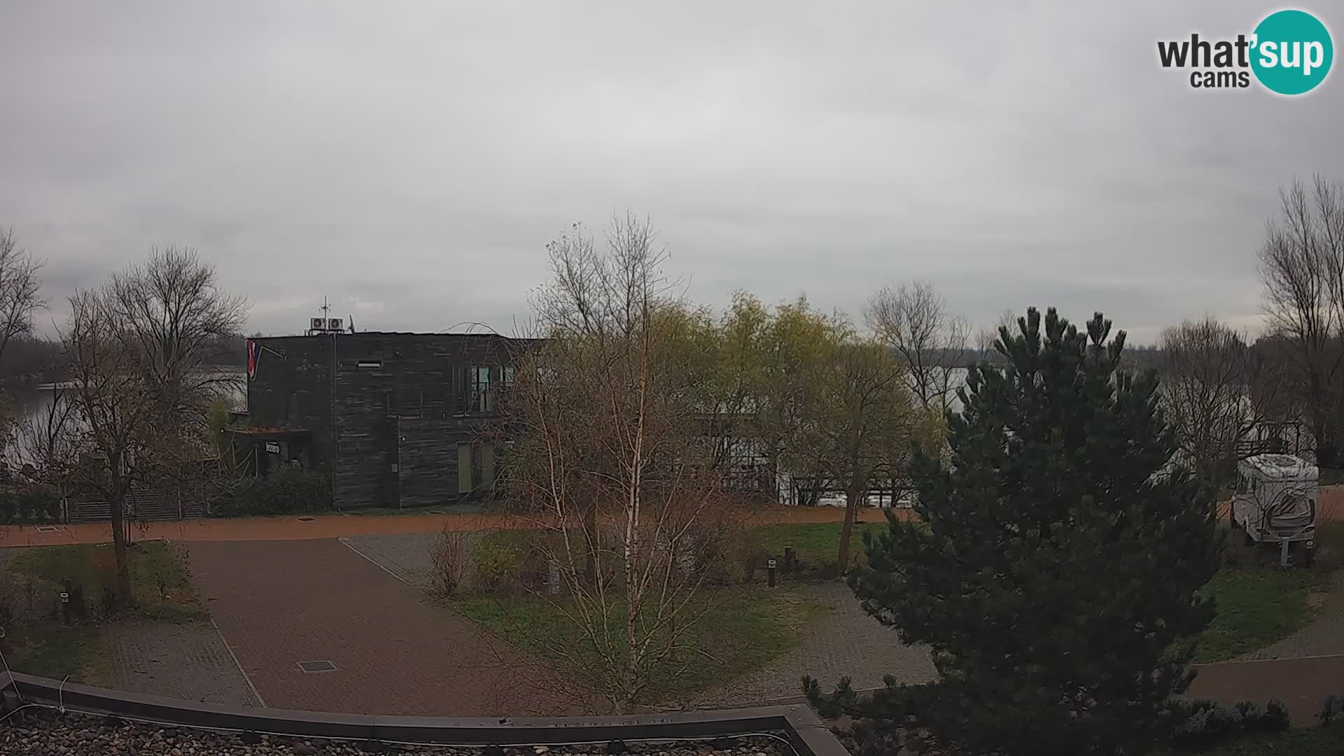 Zagreb kamp – Jezero Rakitje