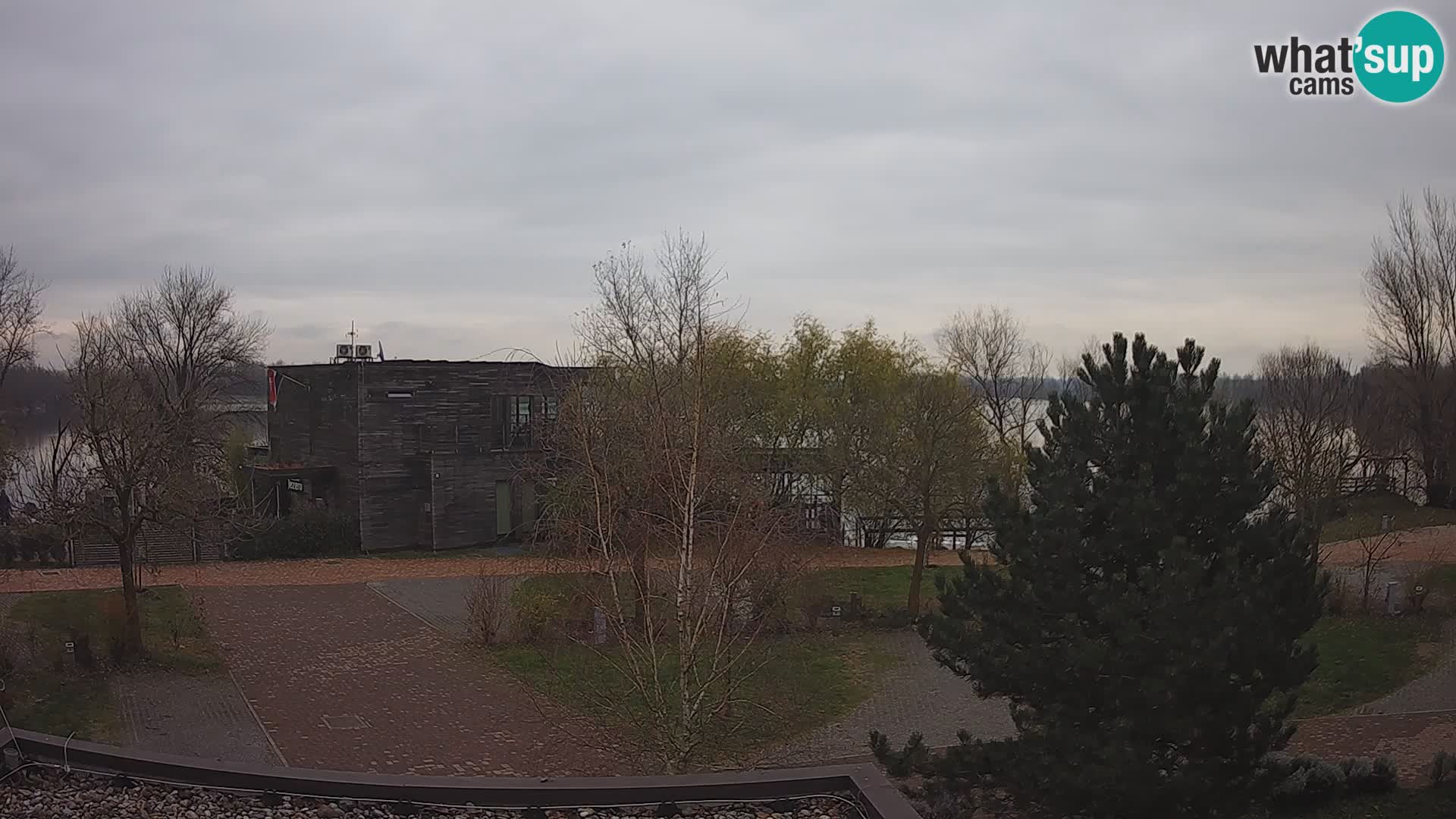 Zagreb Camp – Lago Rakitje