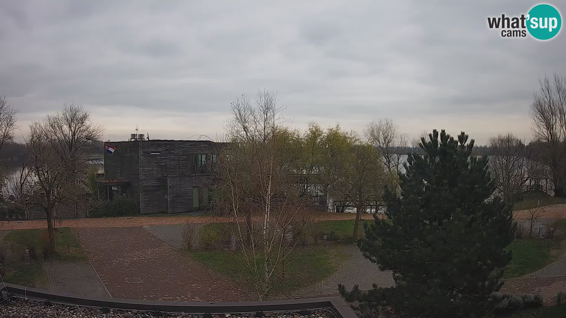 Zagreb kamp – Jezero Rakitje