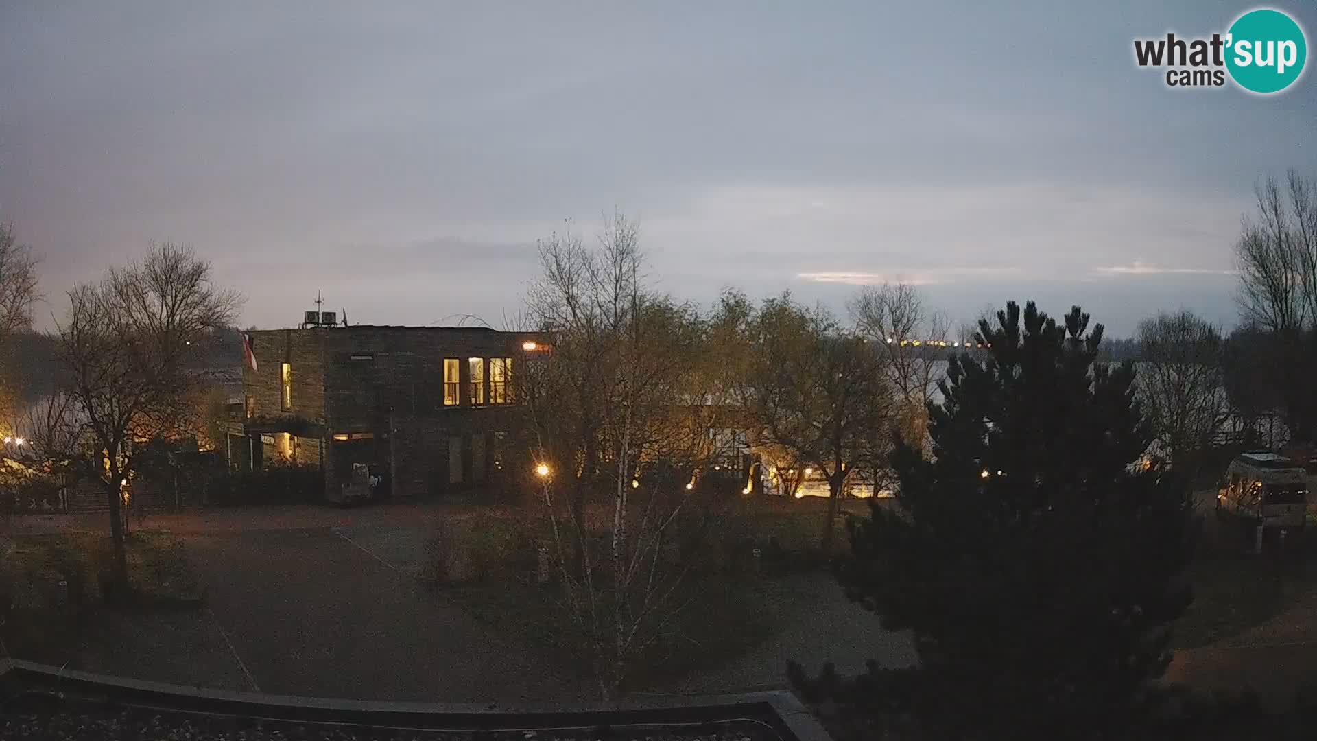 Zagreb Camp – Lago Rakitje