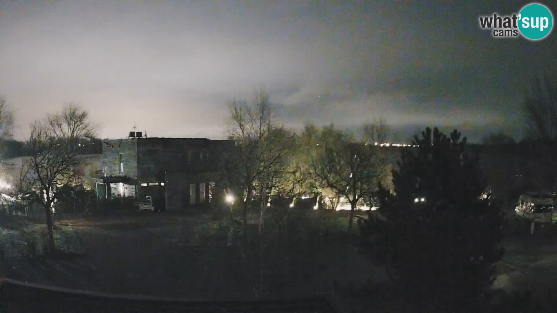 Zagreb kamp – Jezero Rakitje