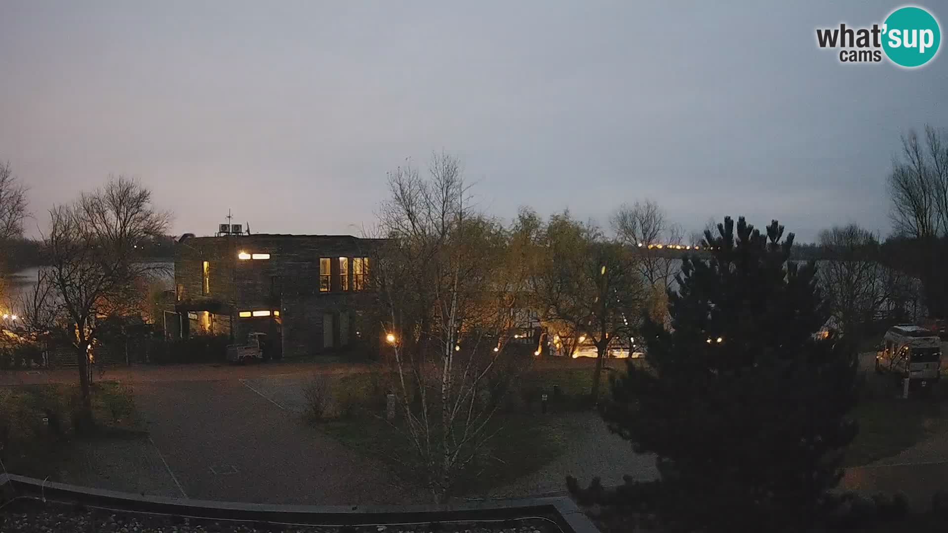 Zagreb Camp – Lago Rakitje