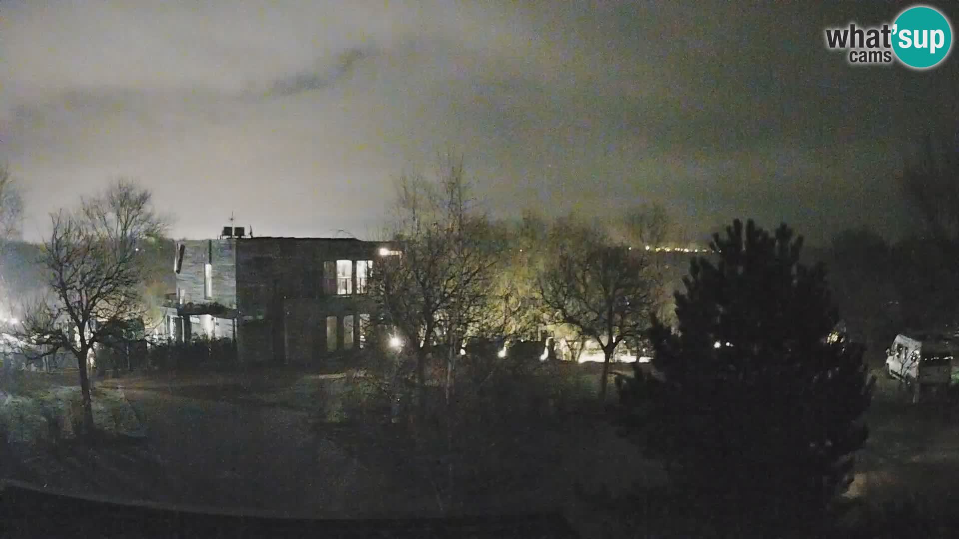 Zagreb kamp – Jezero Rakitje